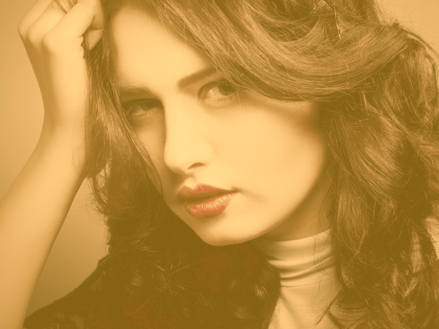 Модель с отличным макияжем обои