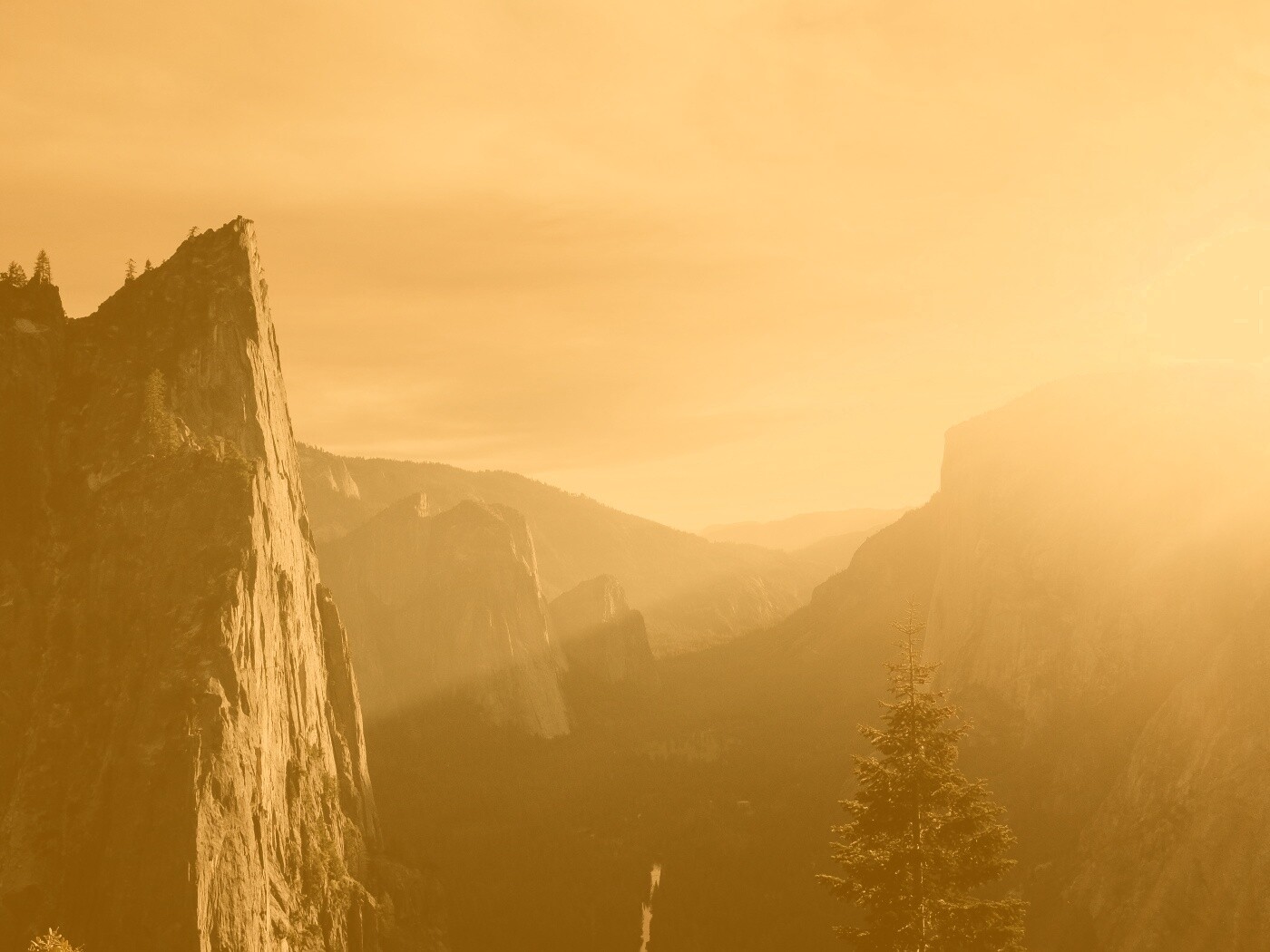 Горный пейзаж обои