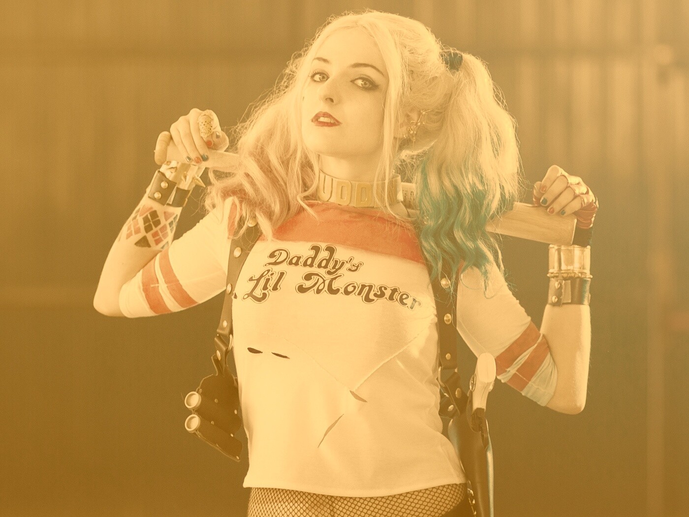 Daddy's lil monster обои