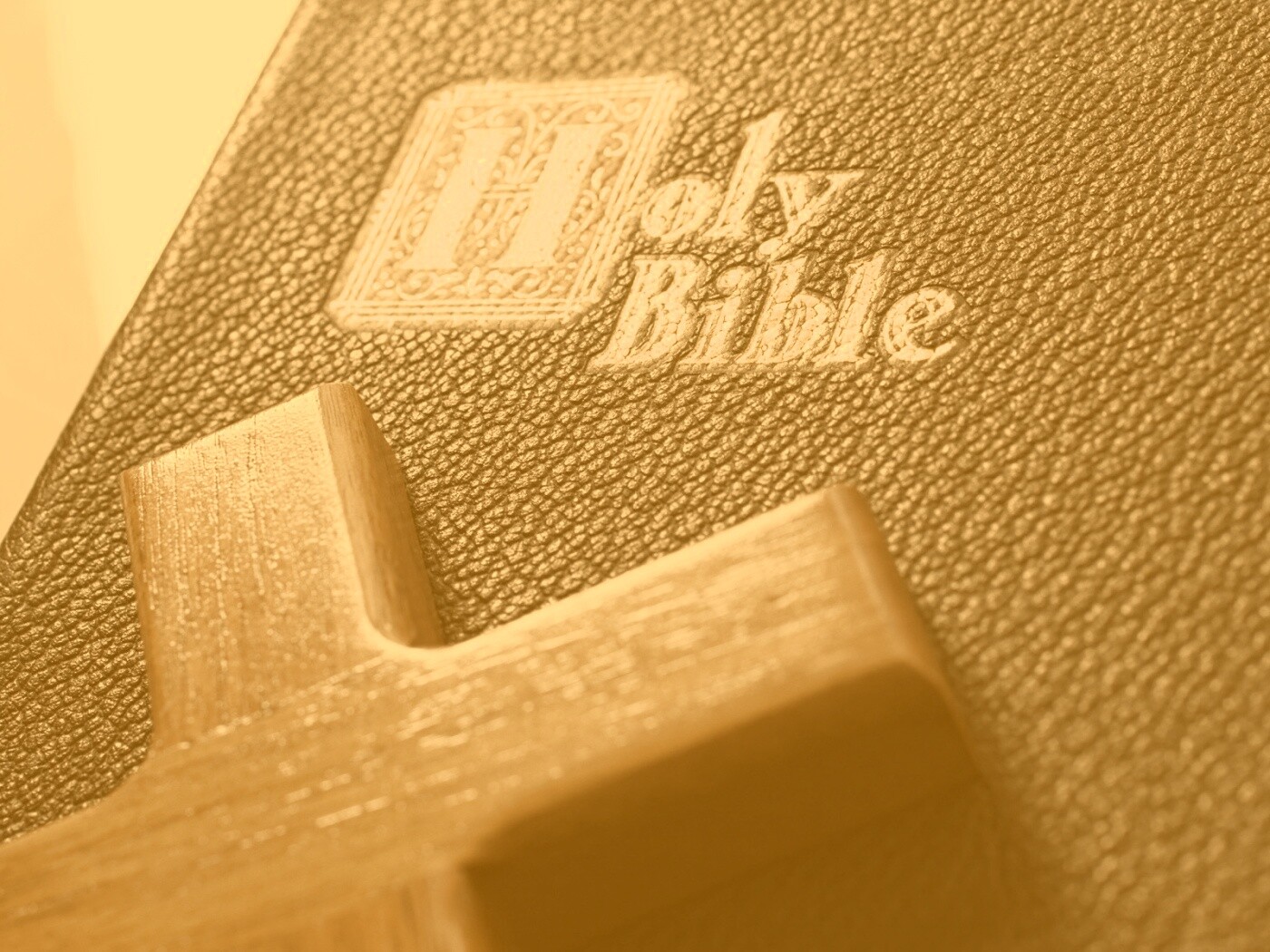 Святая книга обои