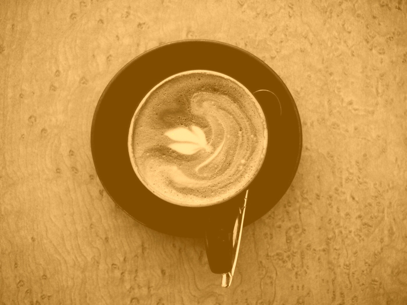 Монохромный утренний кофе обои