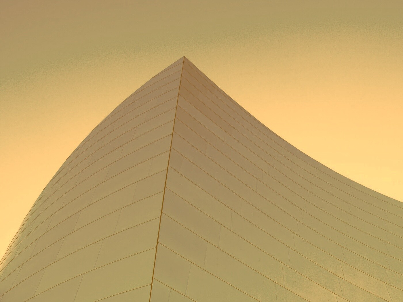 Угол небоскреба обои