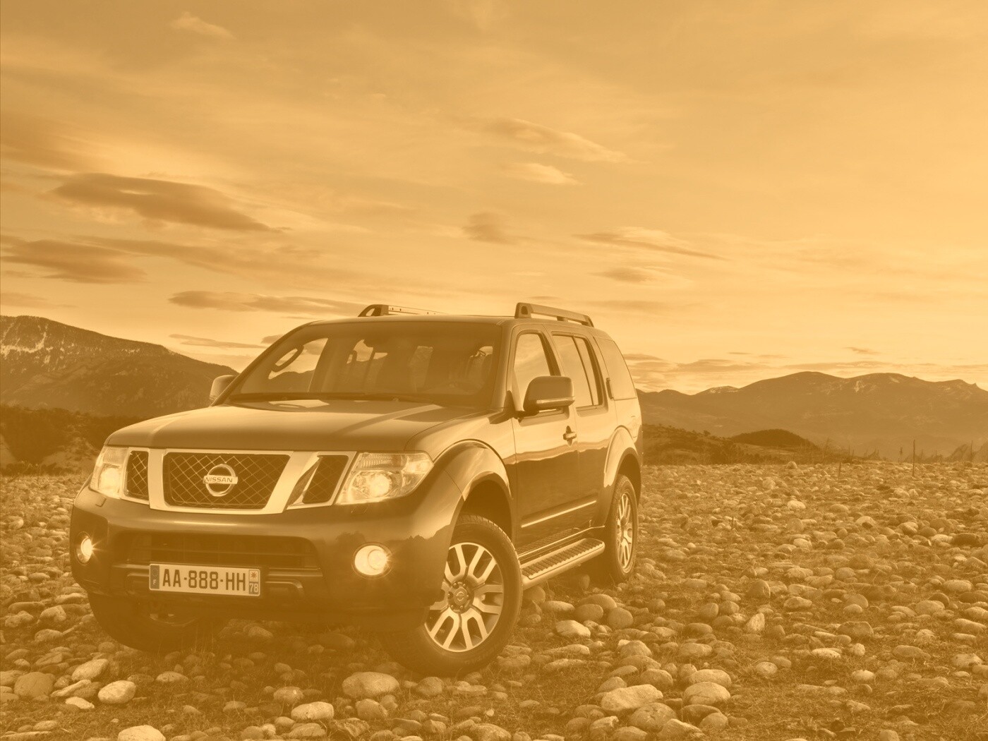 Nissan Pathfinder обои