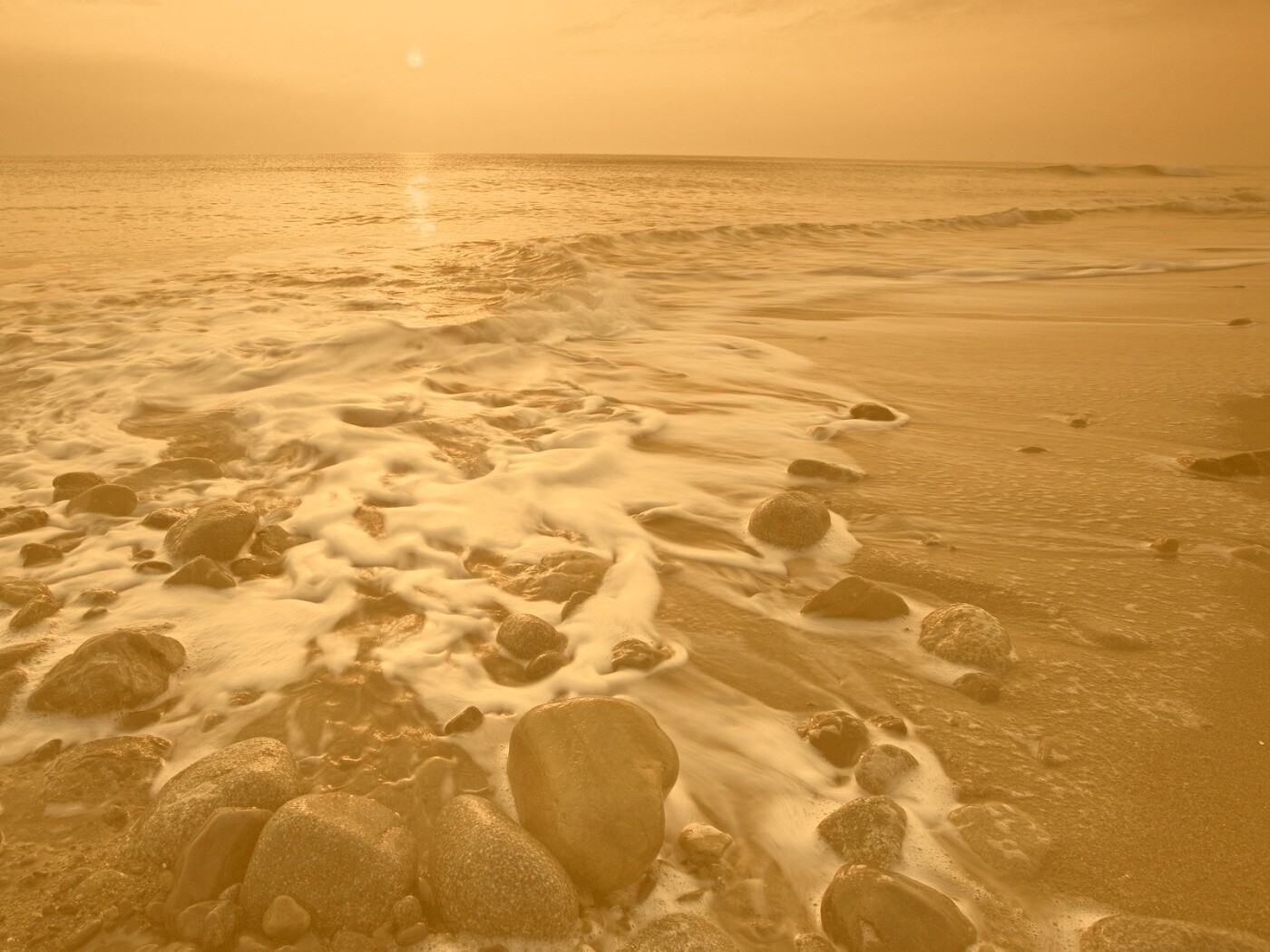 Каменистый берег обои