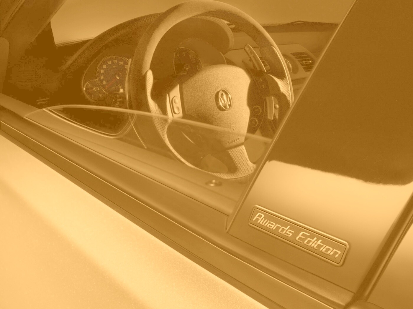 Борт maserati обои