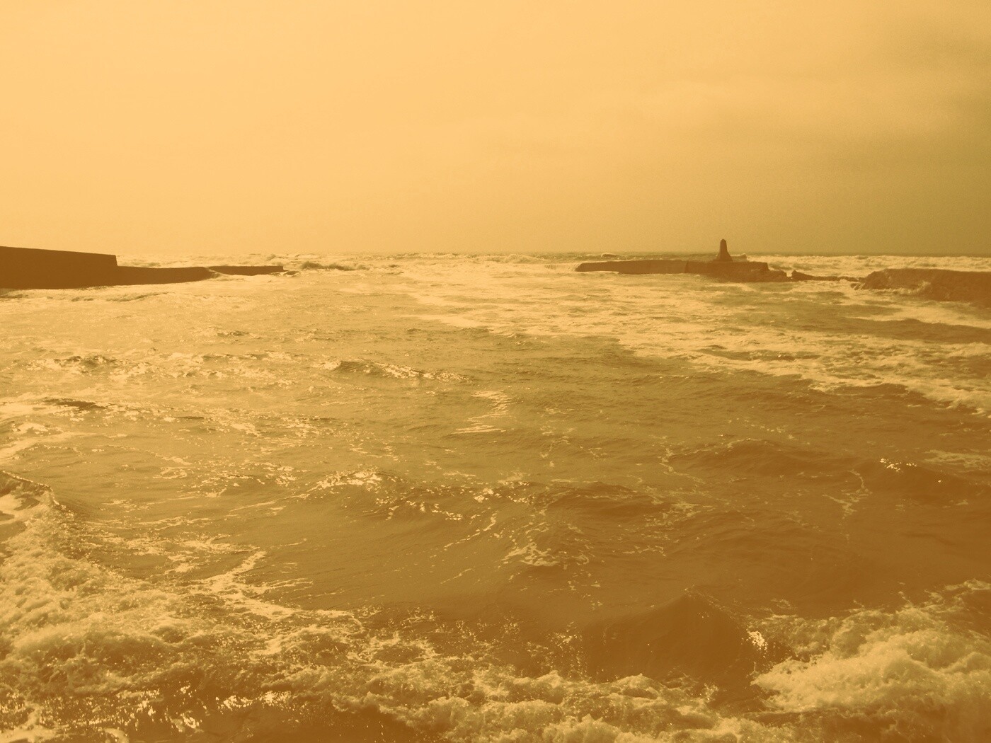 Море волнуется раз... обои