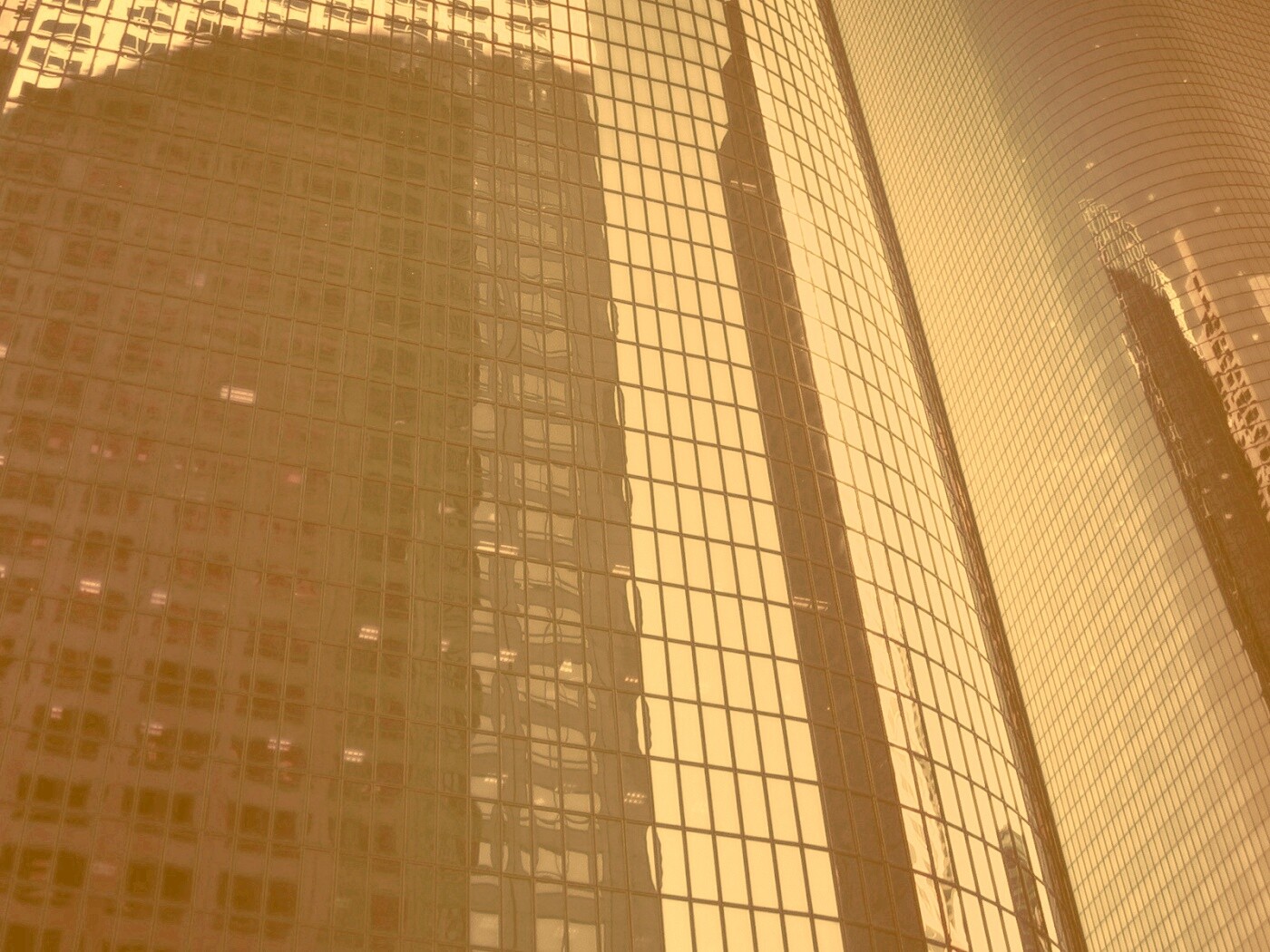 Стеклянная стена небоскреба обои