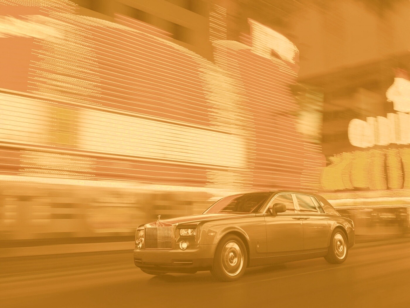 Rolls-Royce Phantom едет через город обои