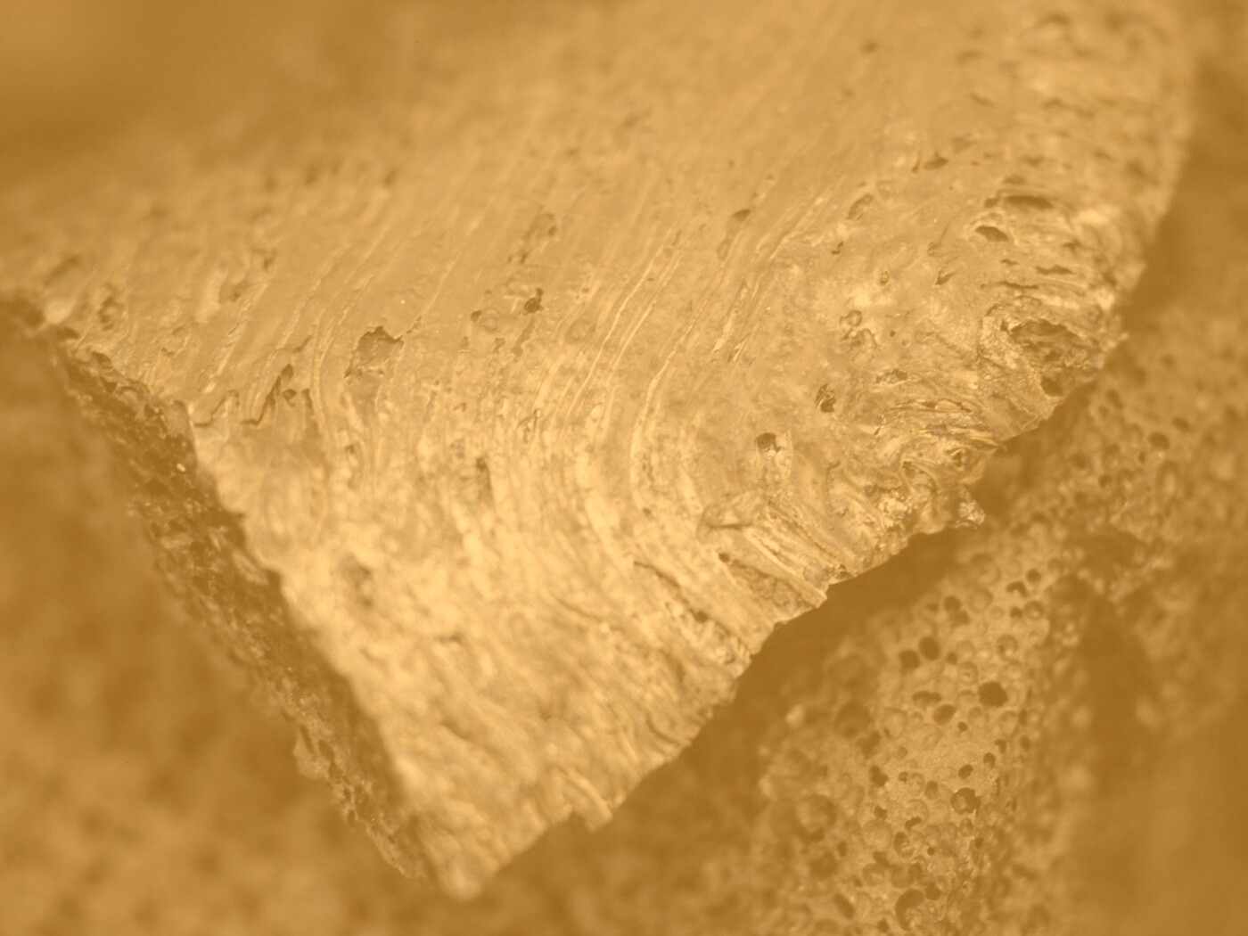 Металл с радужным отливом обои