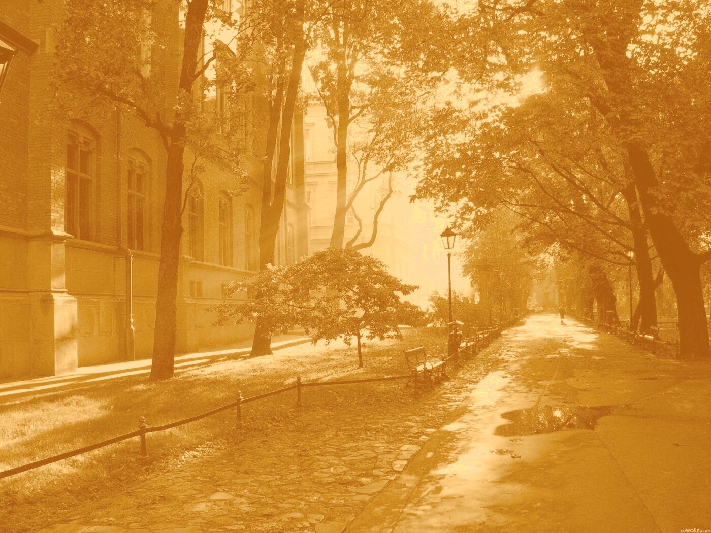 Аллея у здания обои