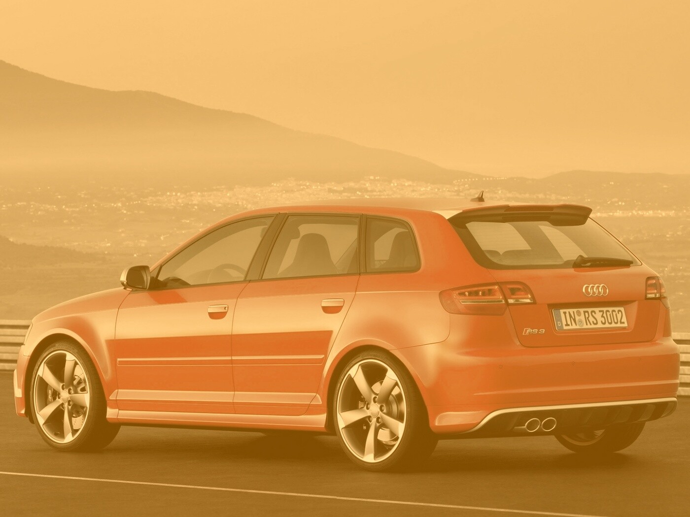 Ауди RS3 вид сзади обои