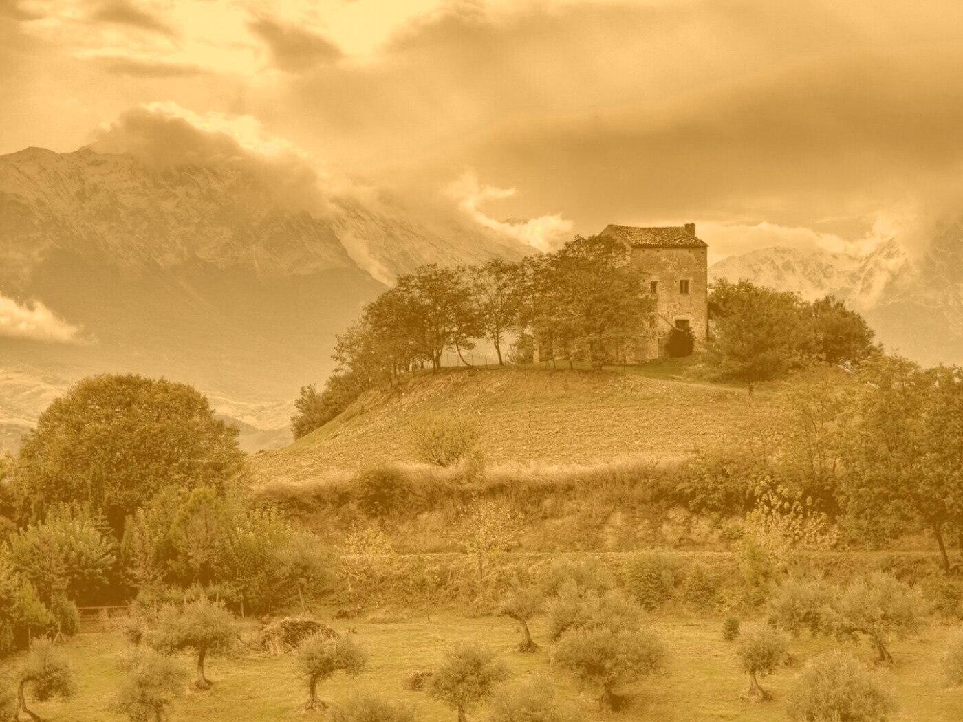 Горный пейзаж обои