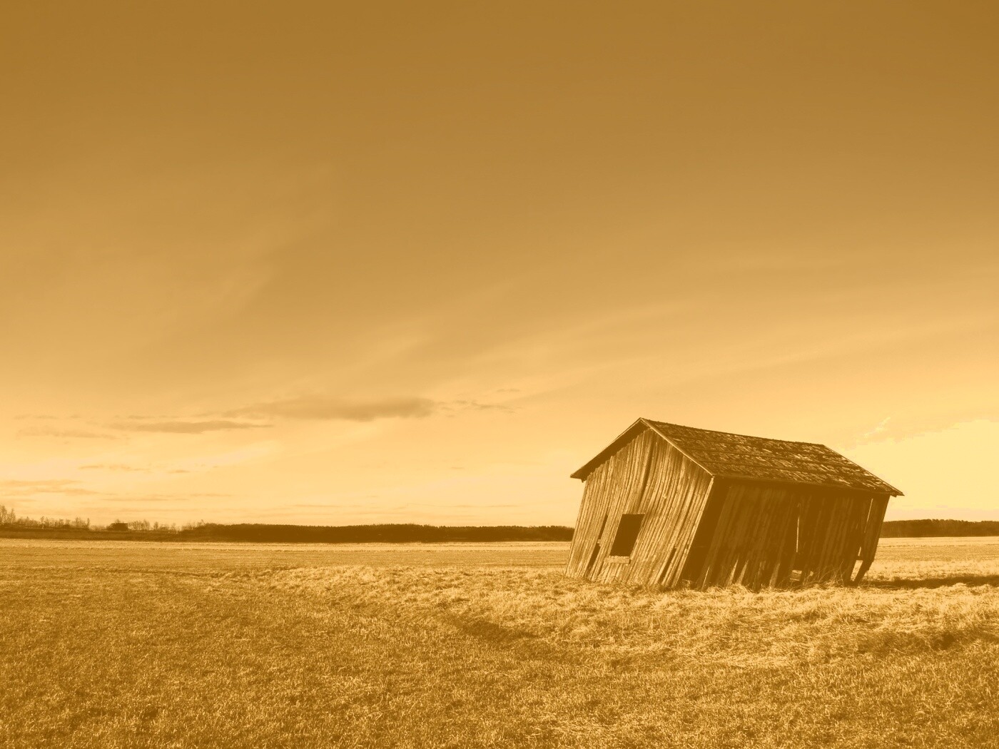 Покосившийся сарай обои