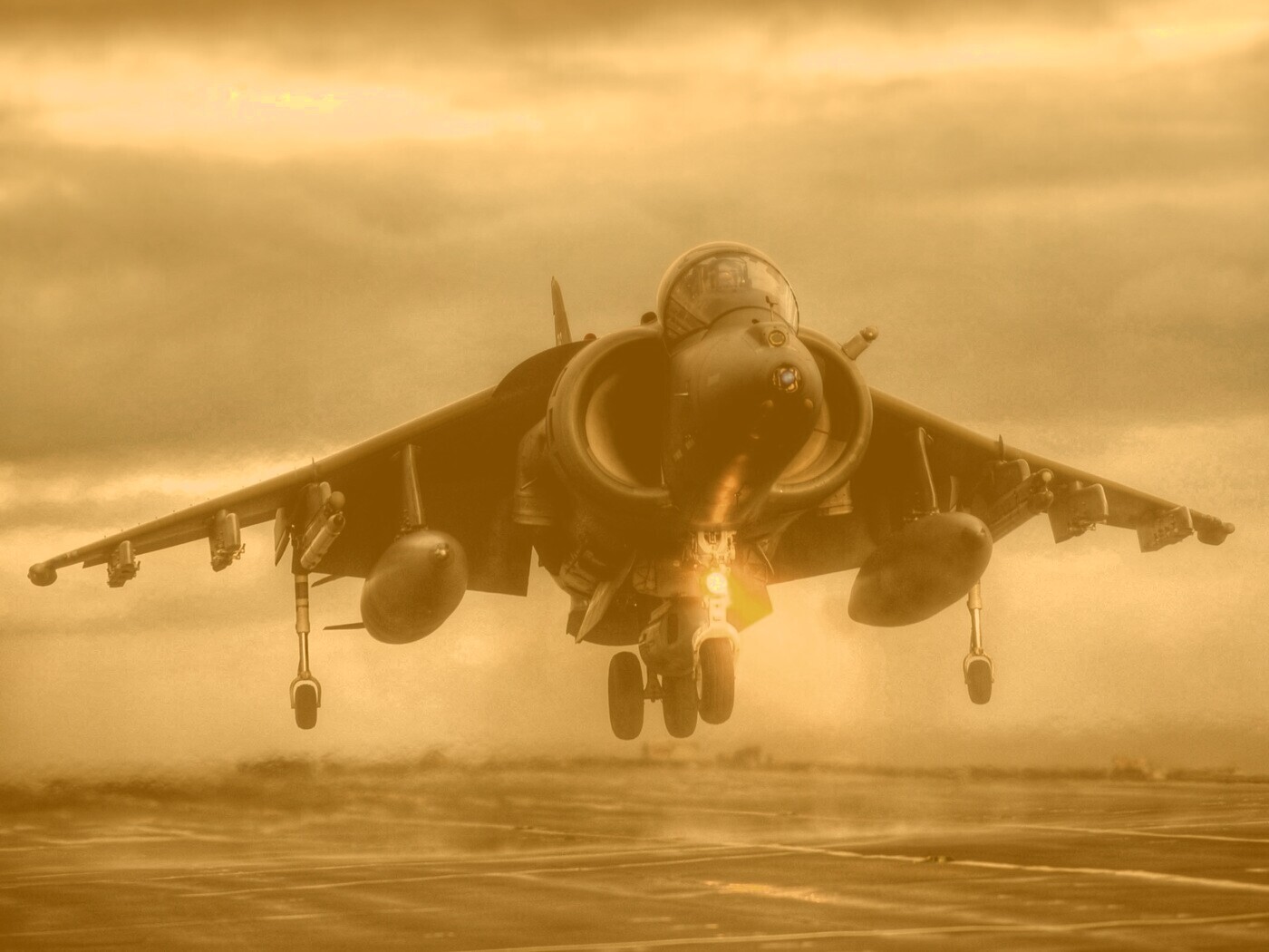 Истребитель на взлете обои