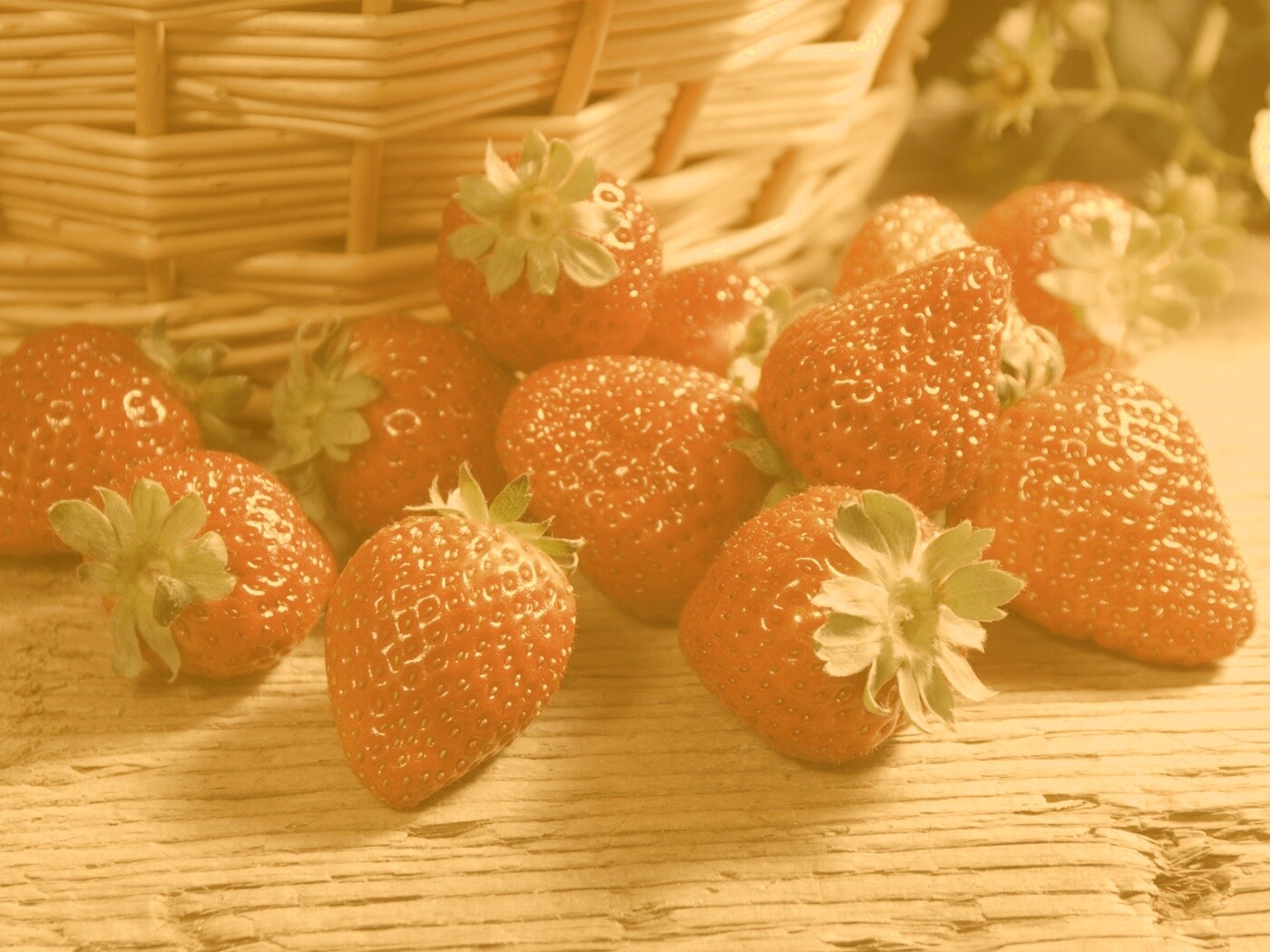 Клубничка обои