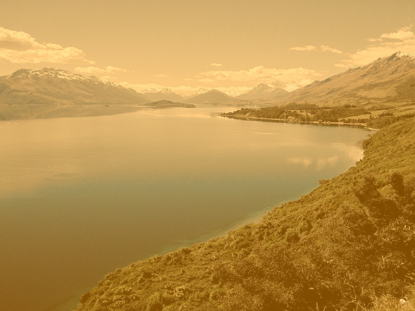 Горное озеро обои