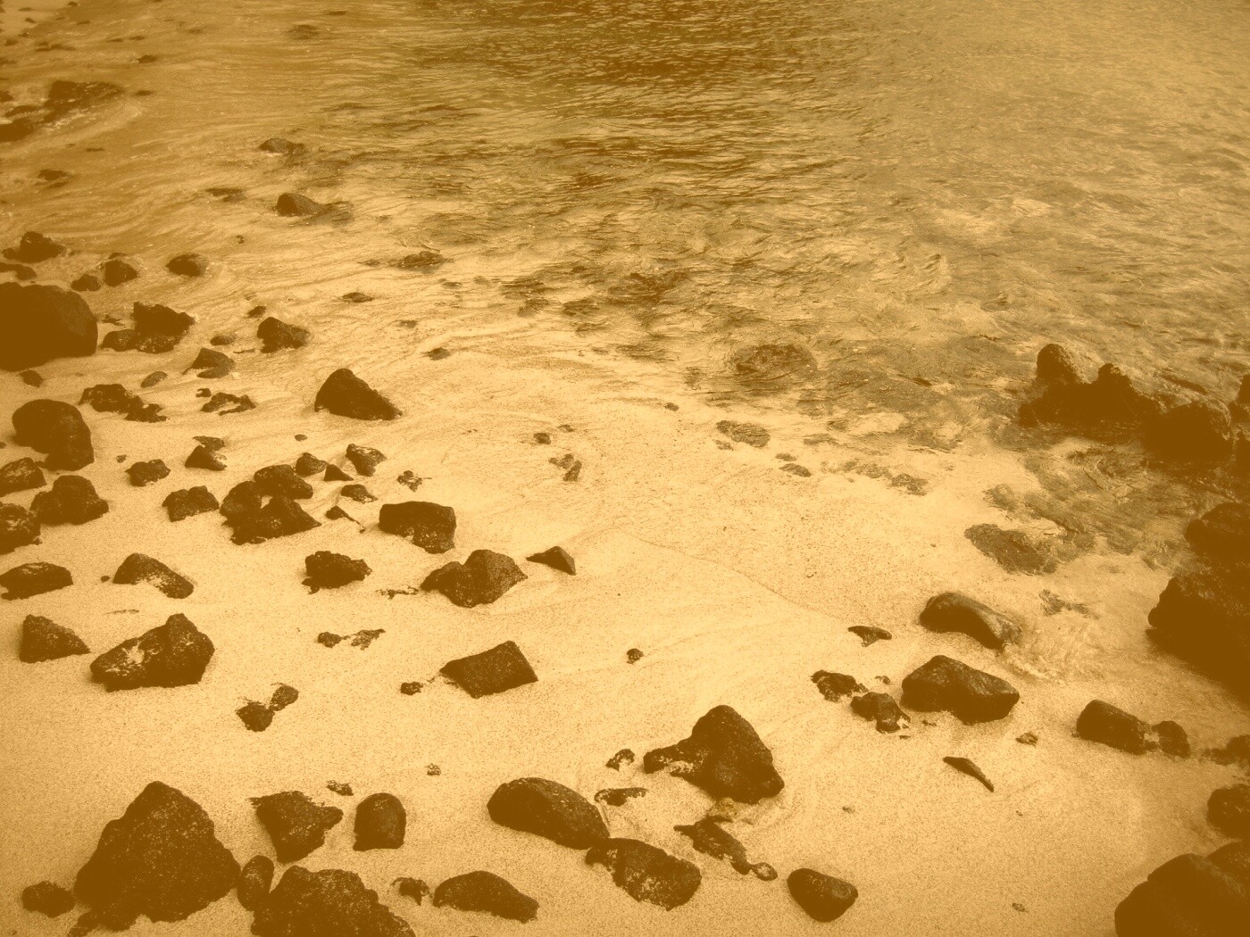 Каменистый берег обои