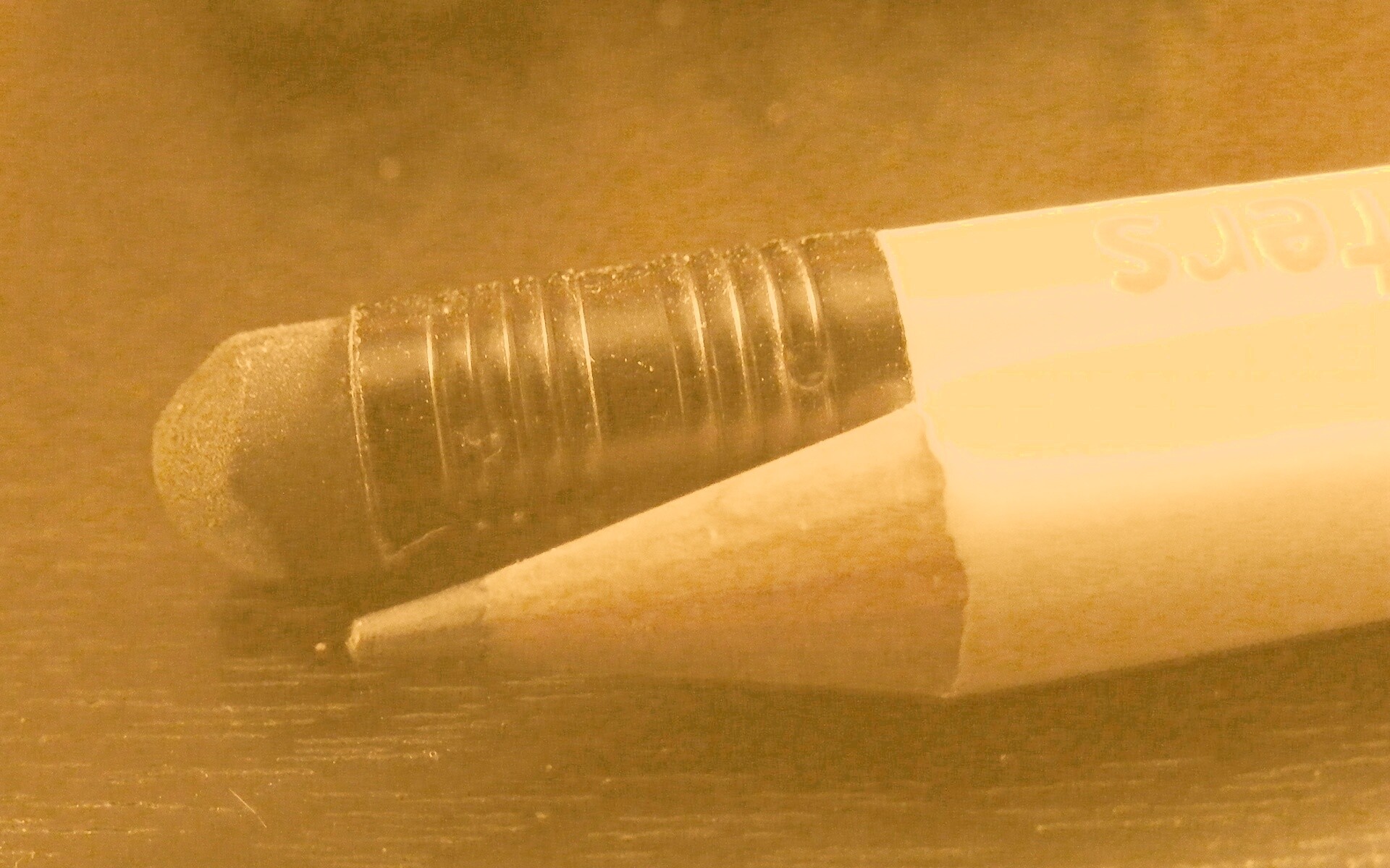 Карандаш обои