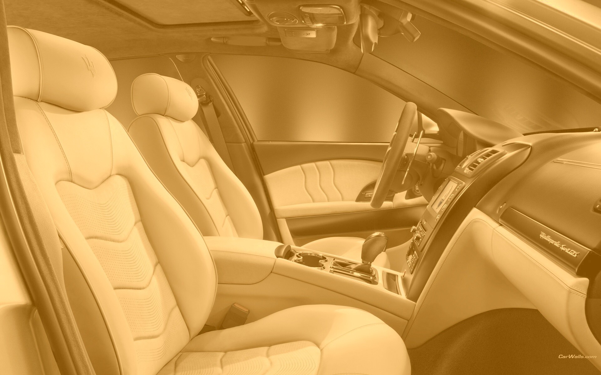 Салон Мазерати Quattroporte обои