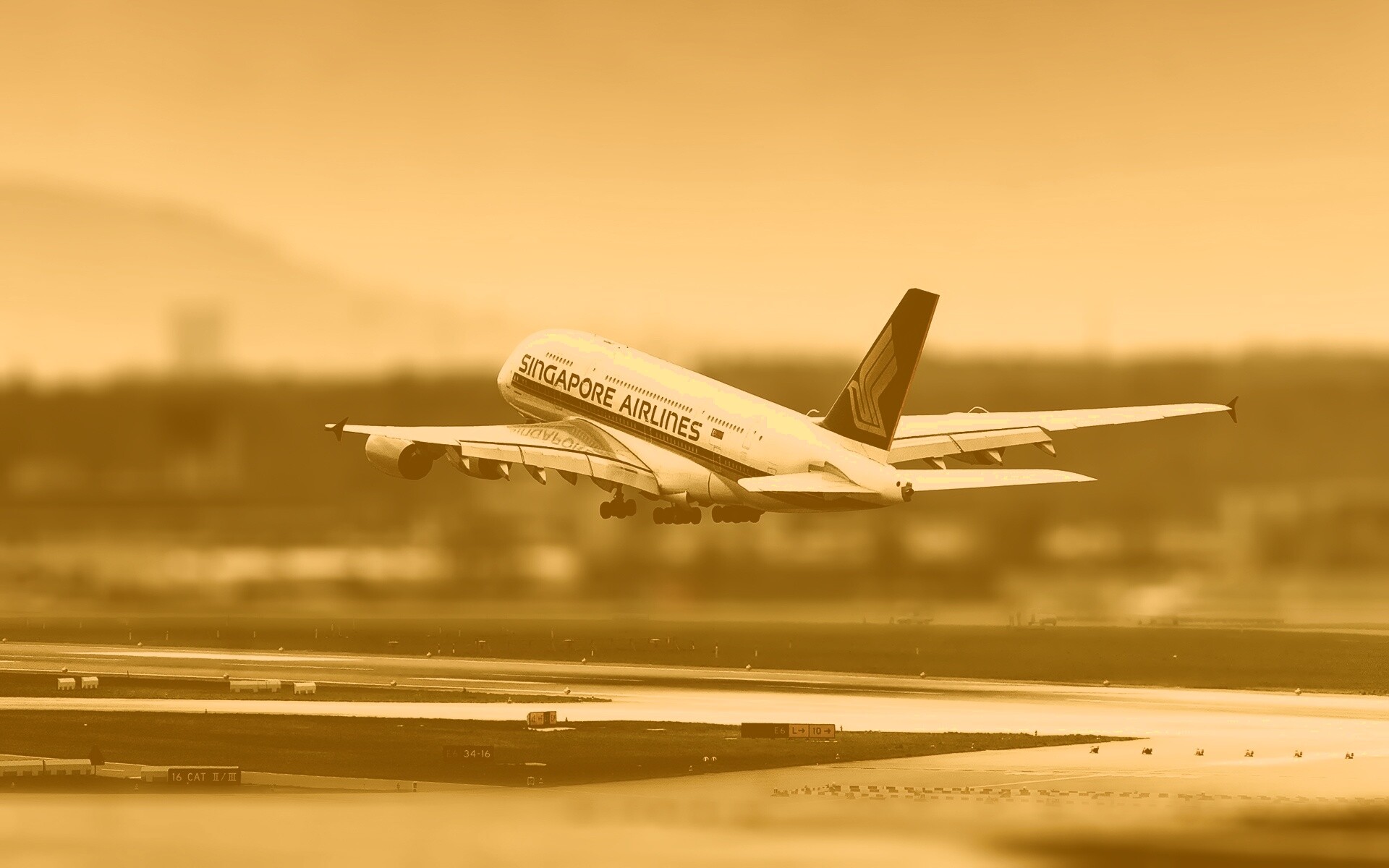 Взлет гражданского самолета обои