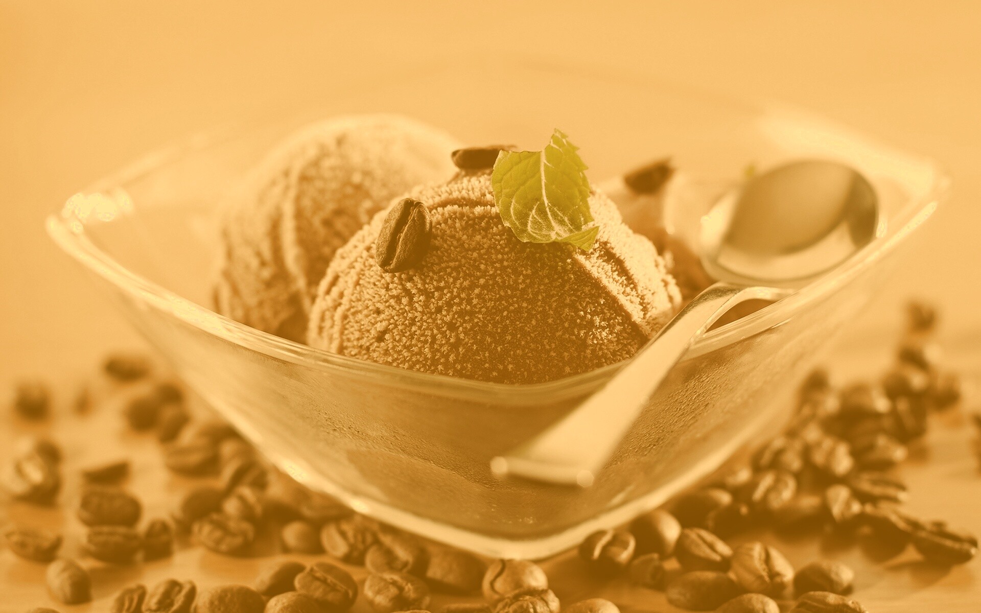 Кофейное мороженое с листиком мяты обои