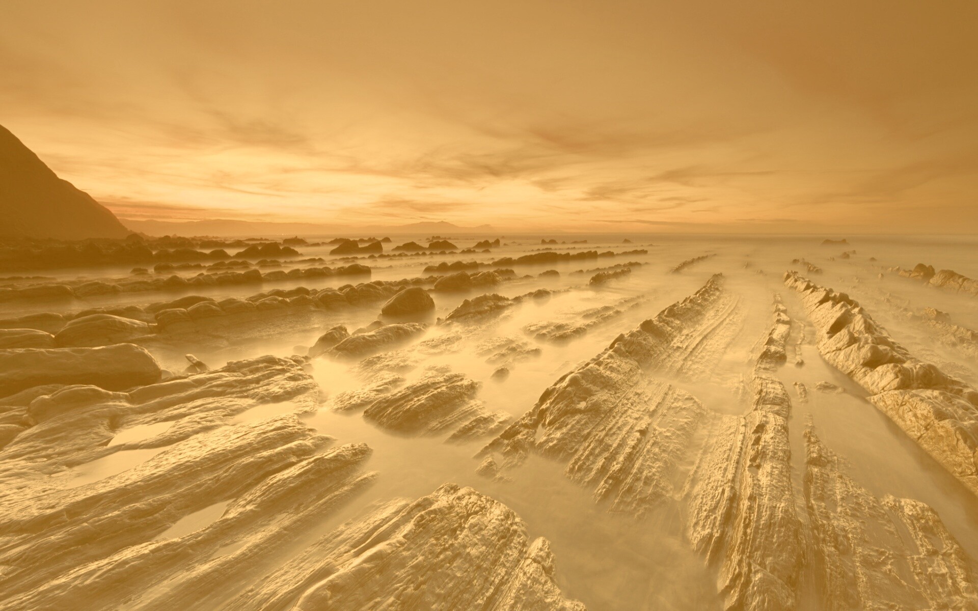 Рифы в тумане обои