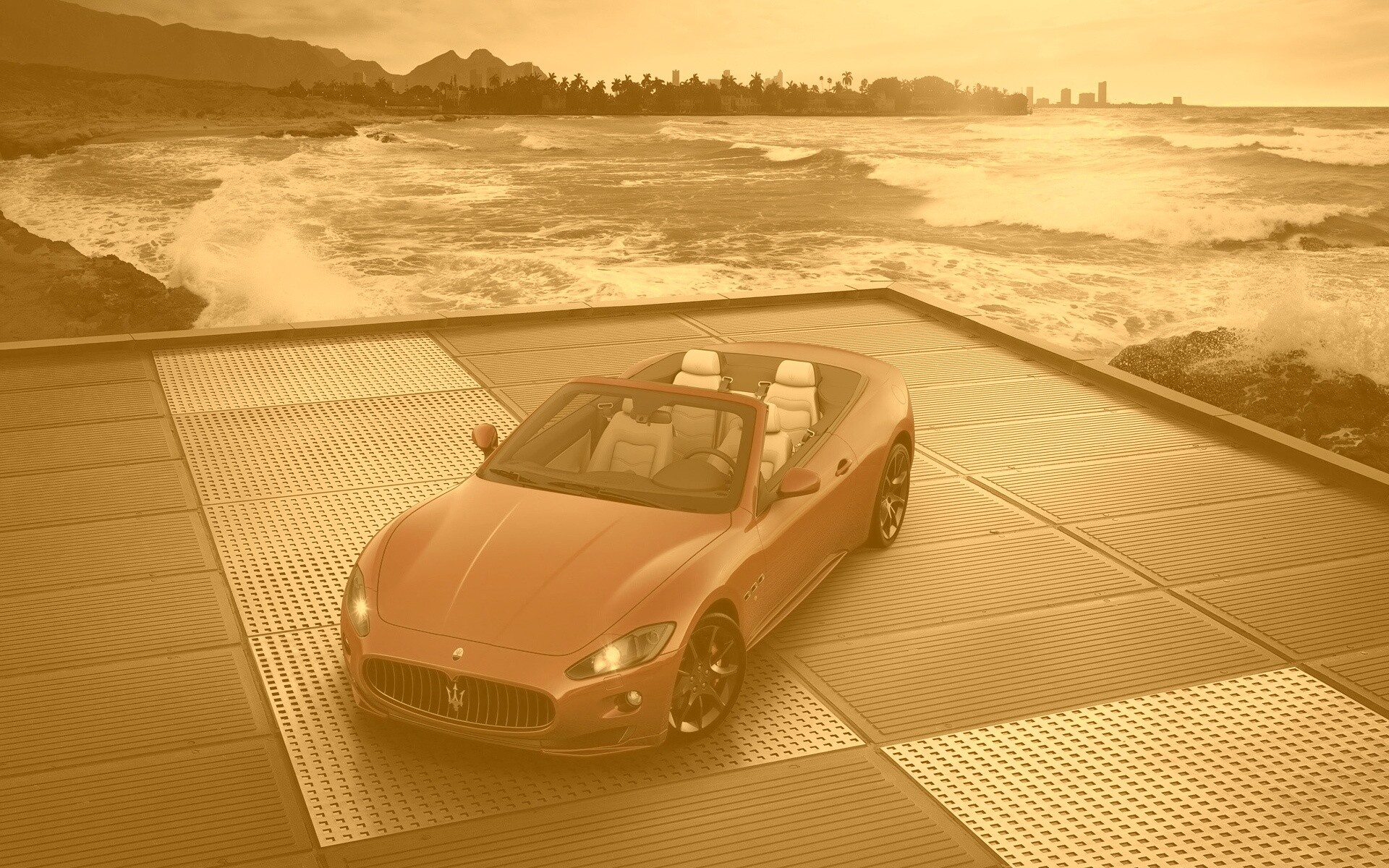Мазерати на берегу моря обои
