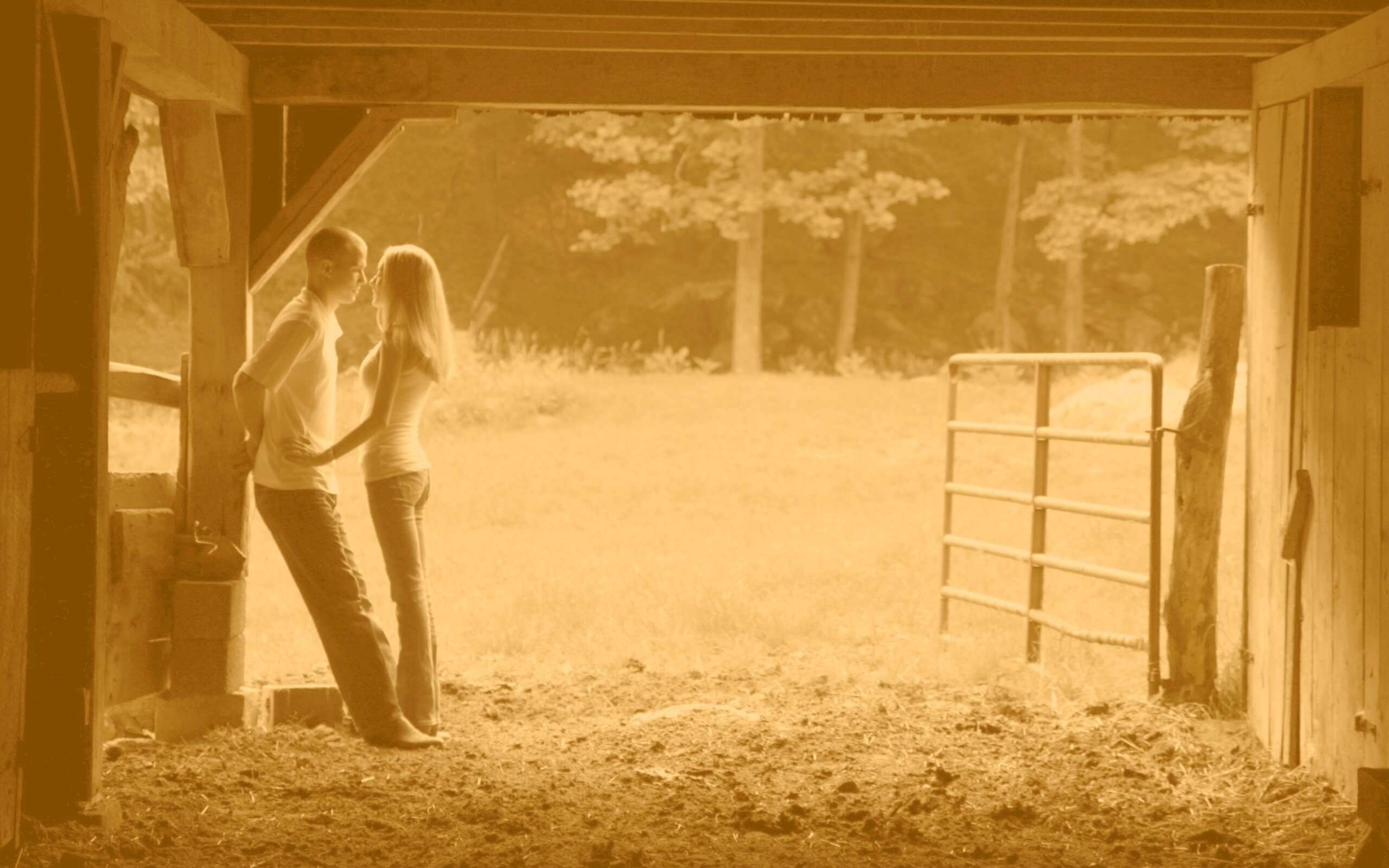 Любовь на природе обои