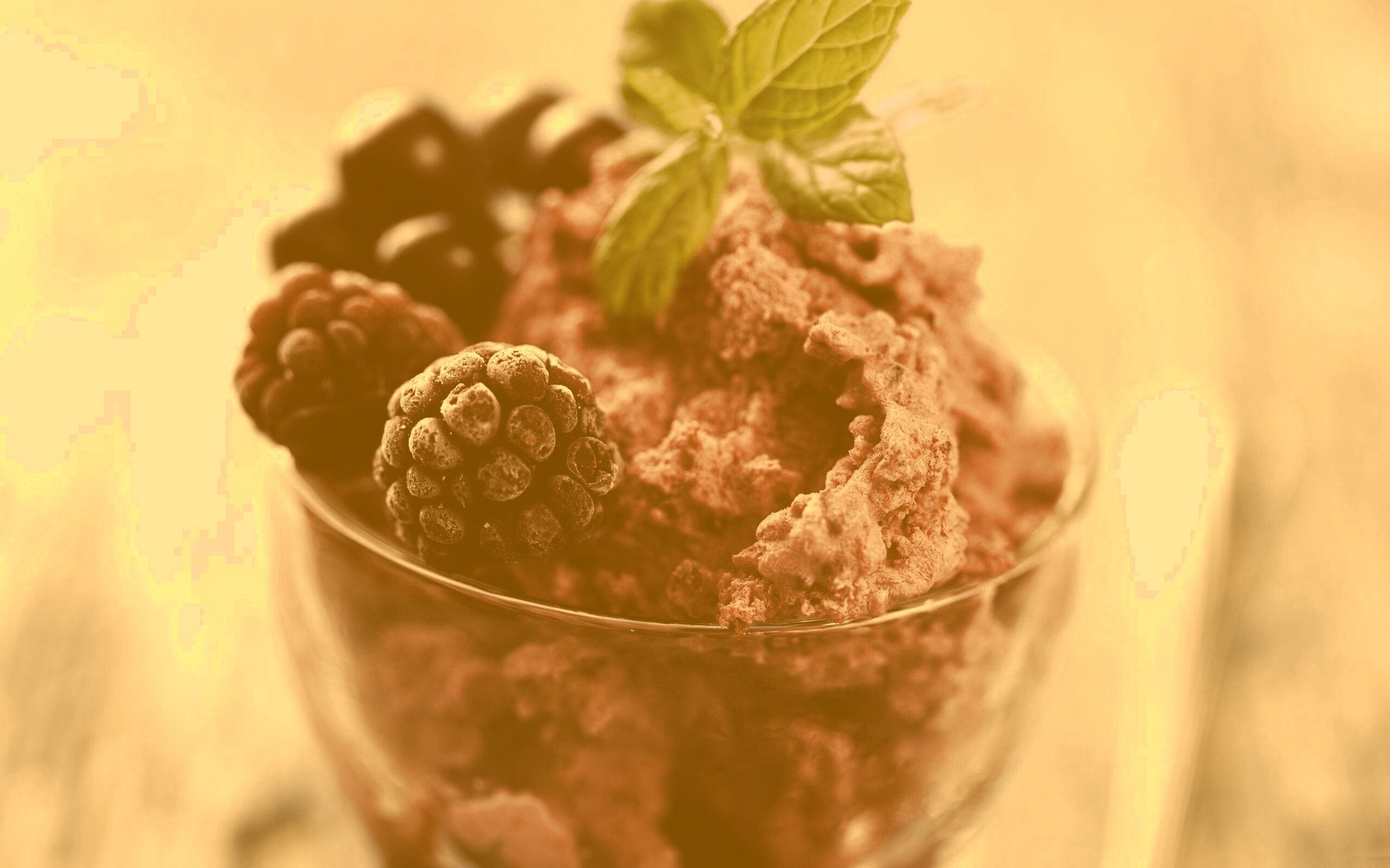 Ягодное мороженное обои