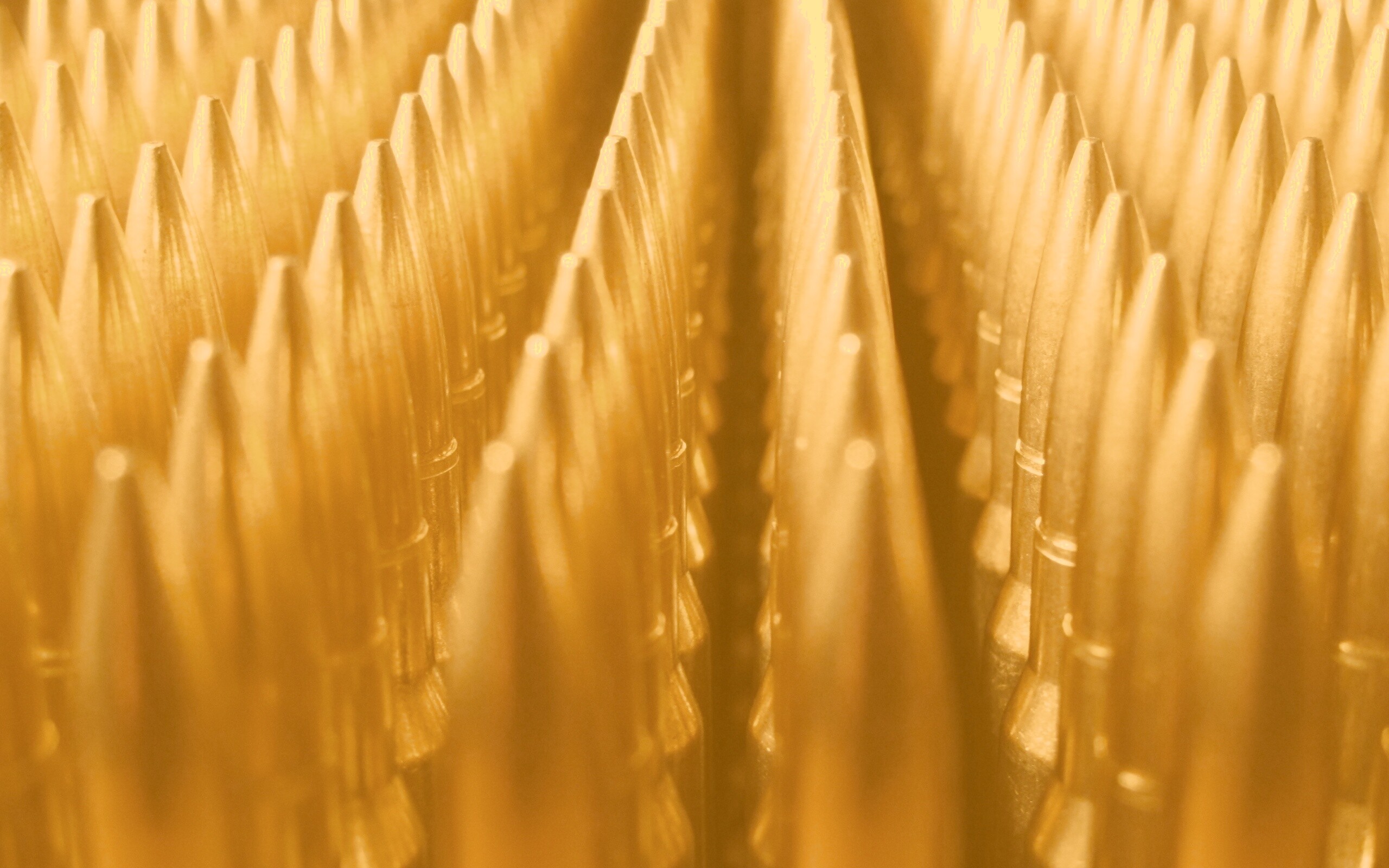 Стройные ряды патронов обои