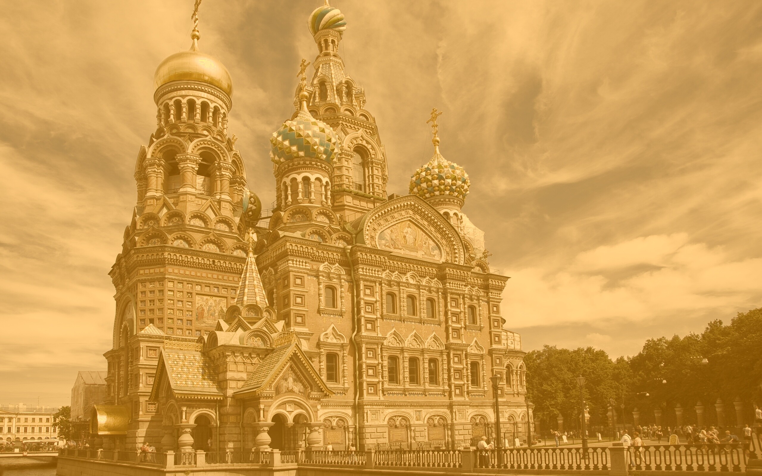 Спас на крови обои