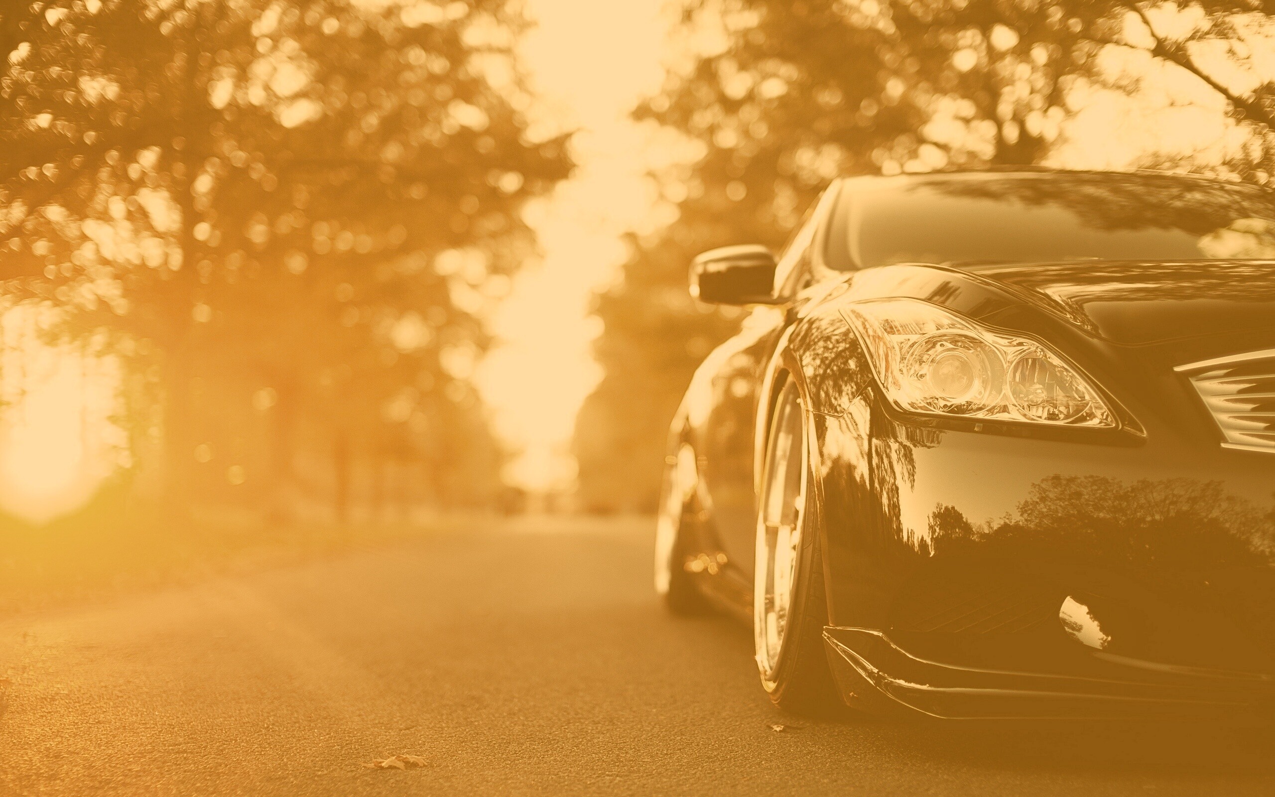 Автомобиль на закате обои