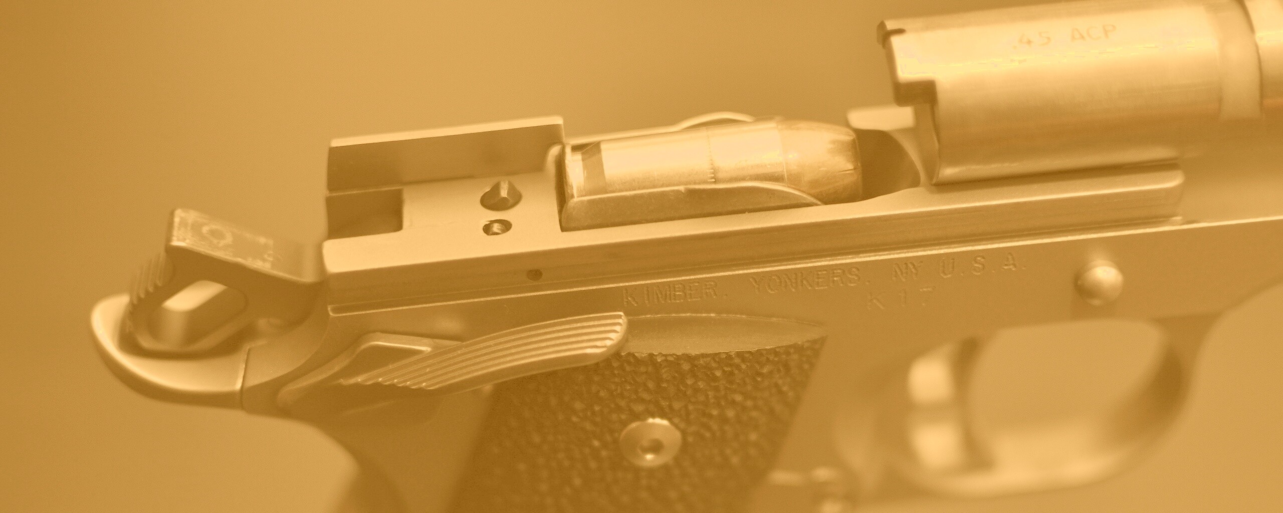 Разобранный пистолет обои