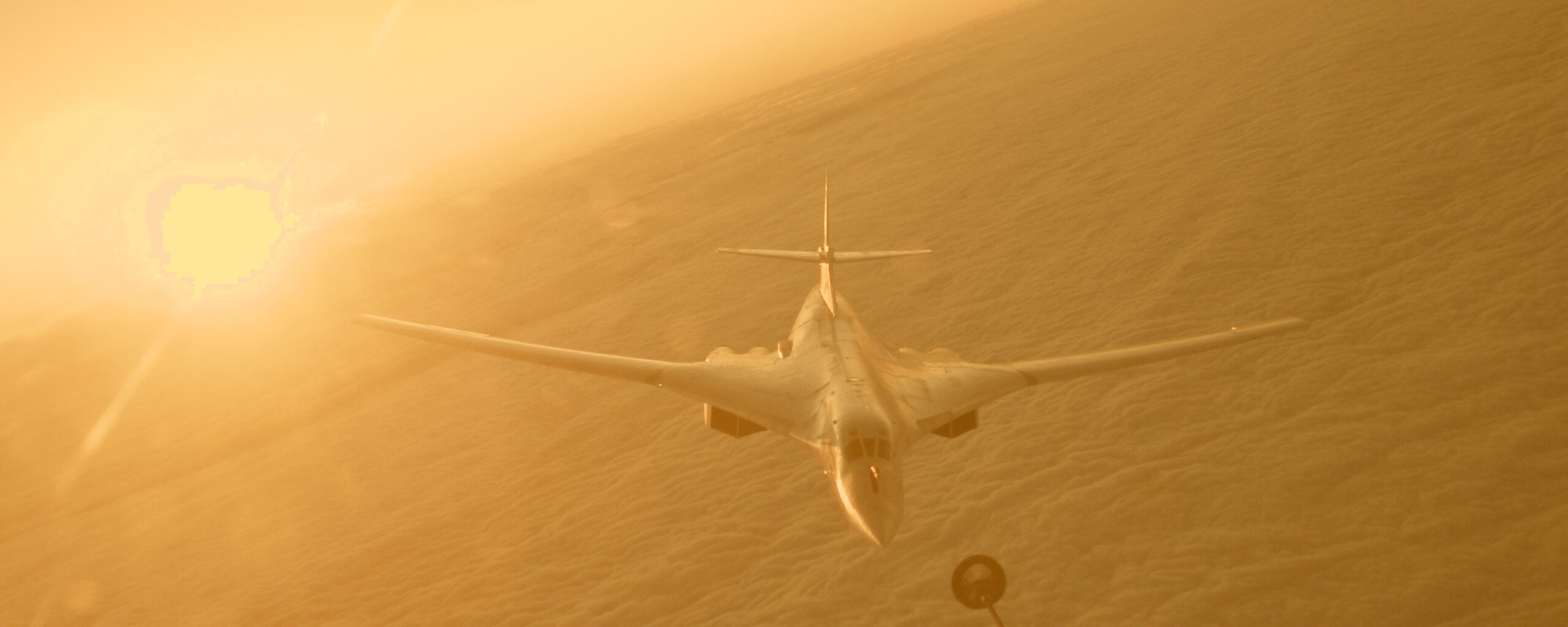 Ту 160 над облаками обои