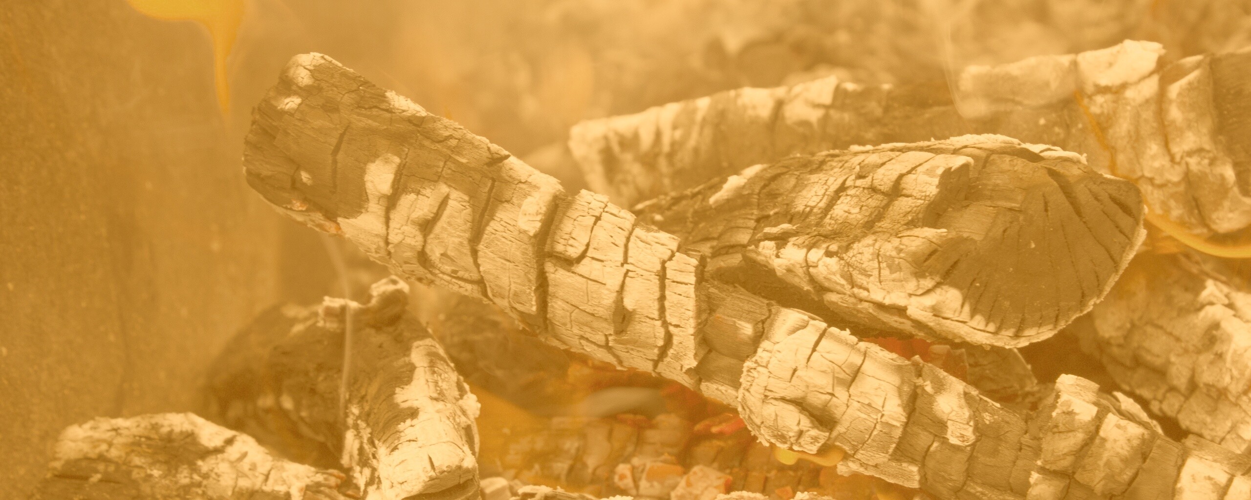 Пылающие дрова обои