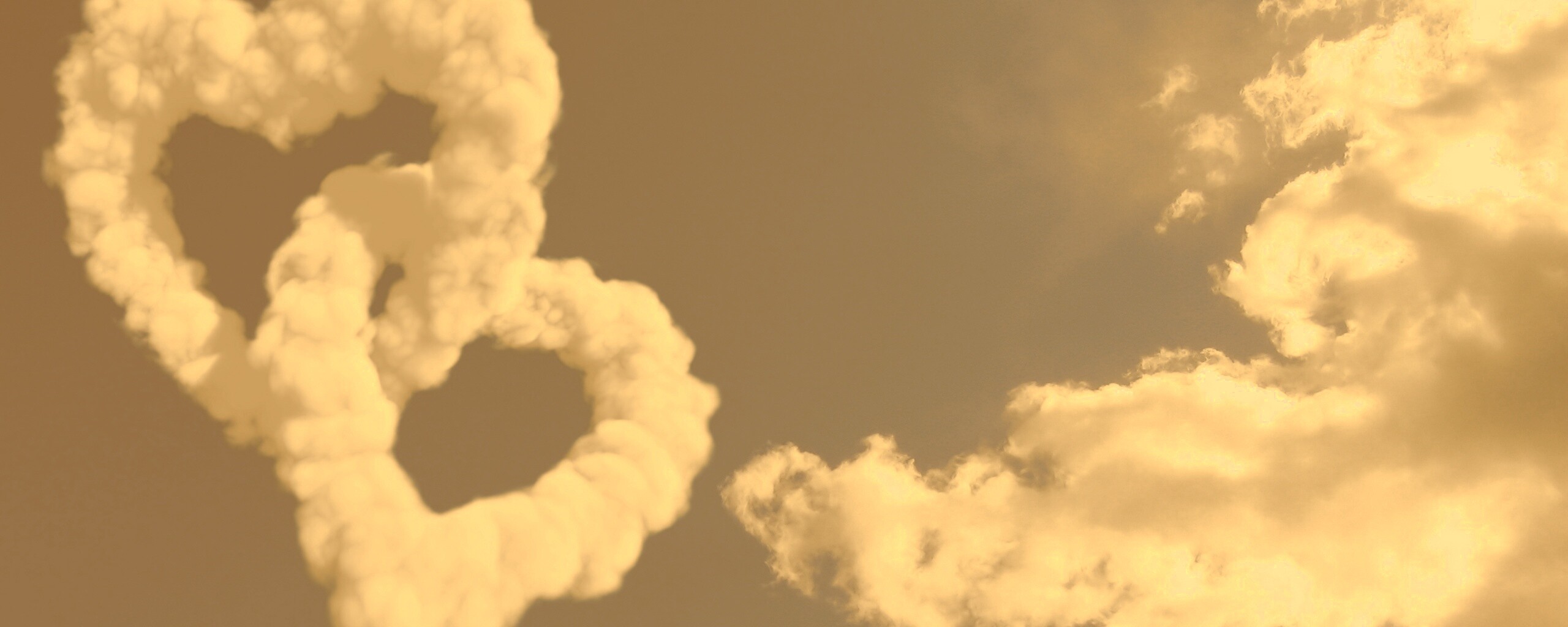 Облака в виде сердца обои