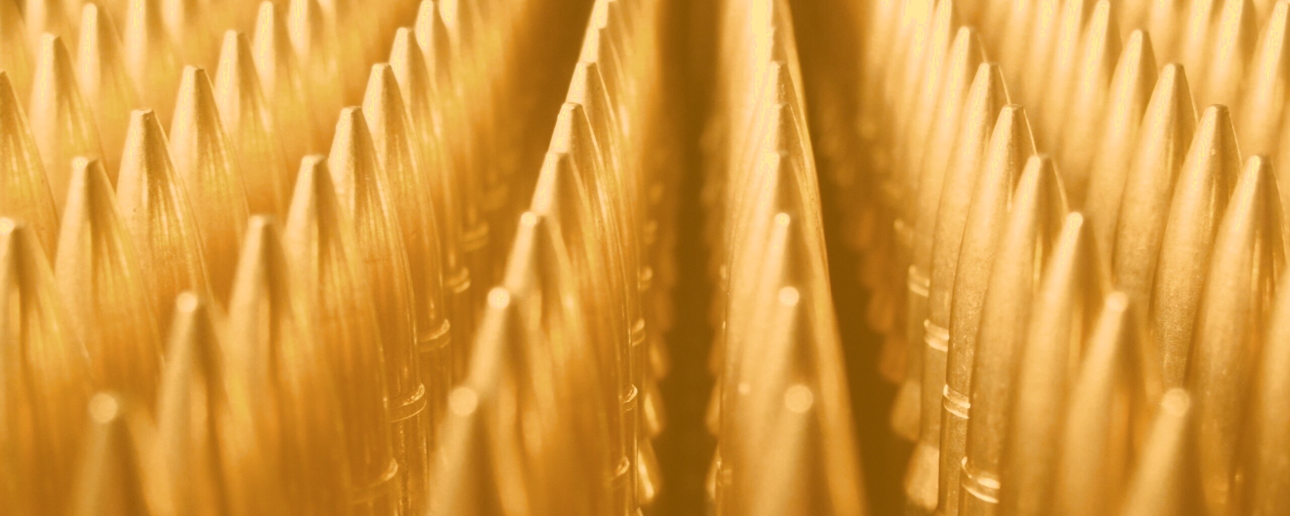 Стройные ряды патронов обои