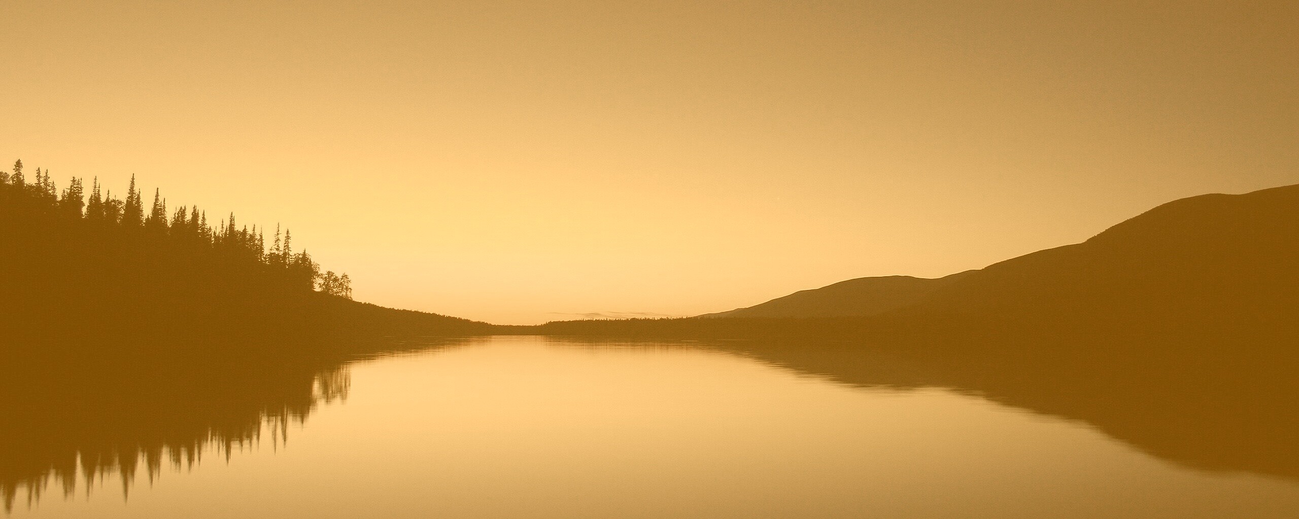 Гладкое озеро обои