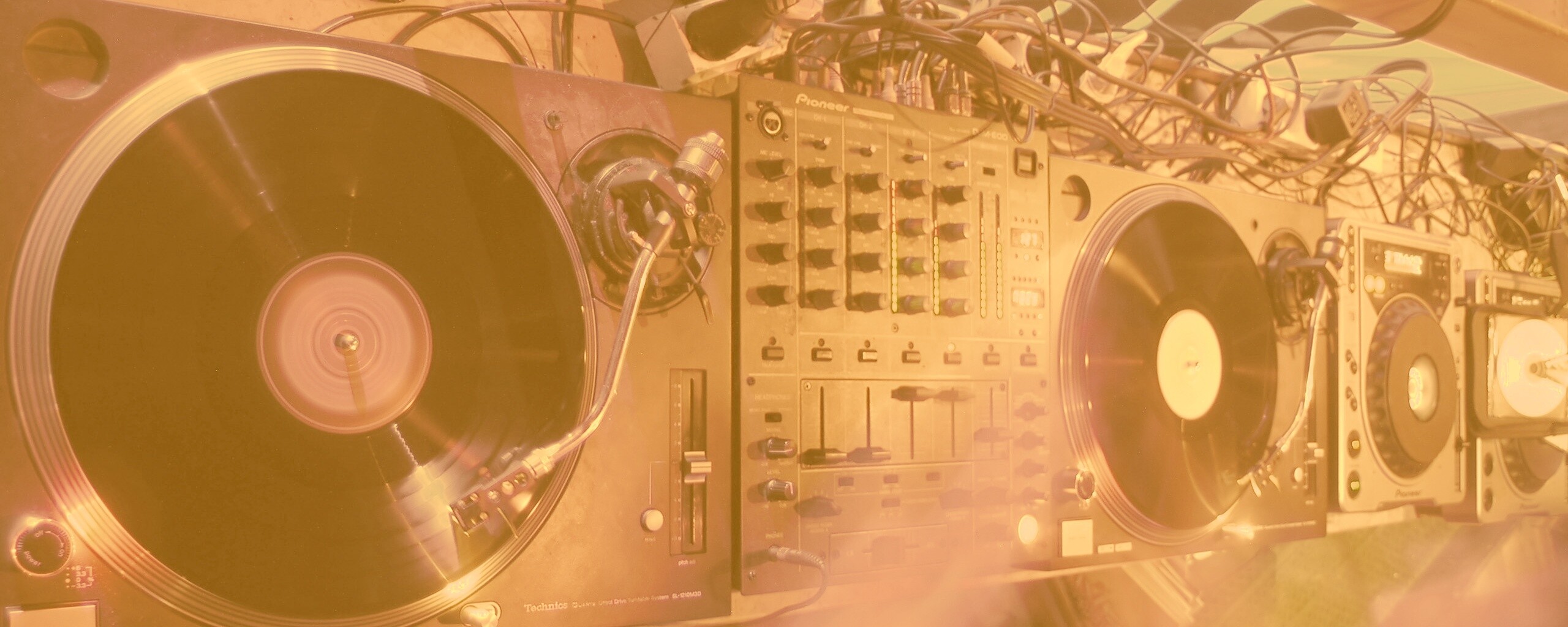 Диджейский пульт обои