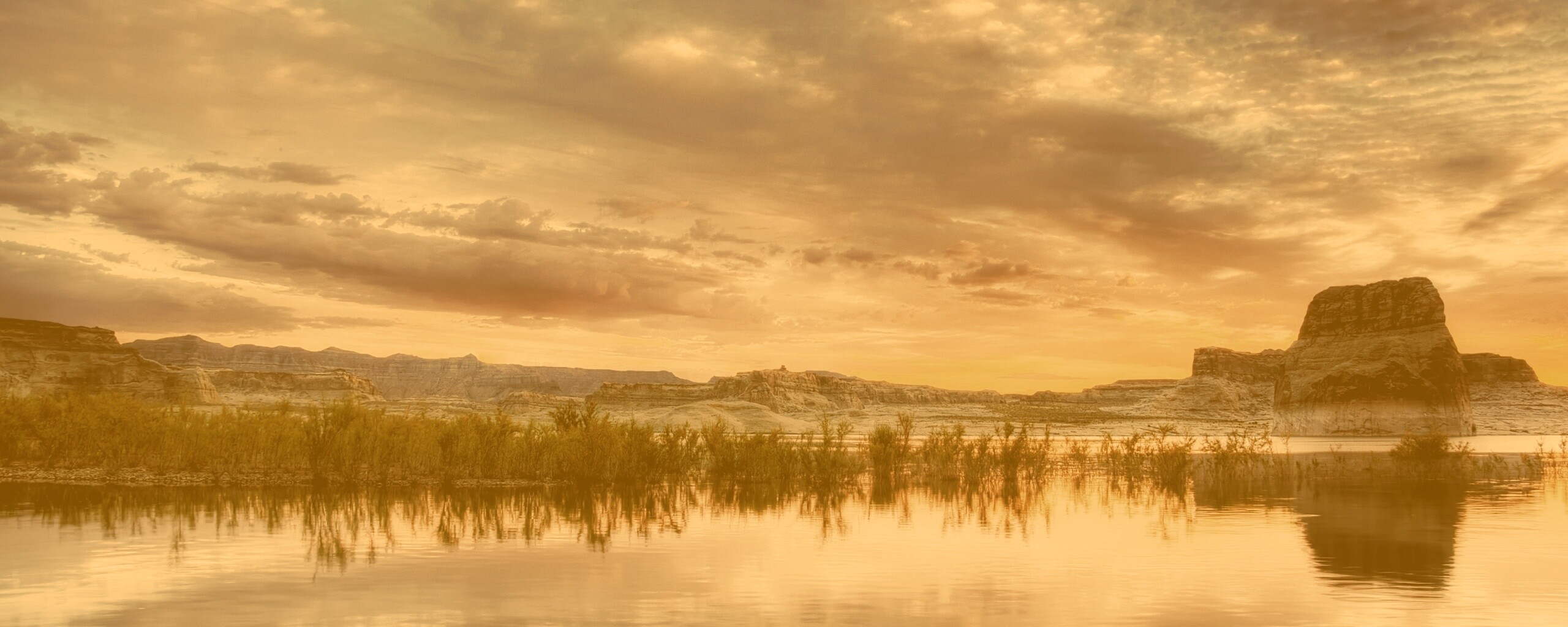 Горное озеро обои