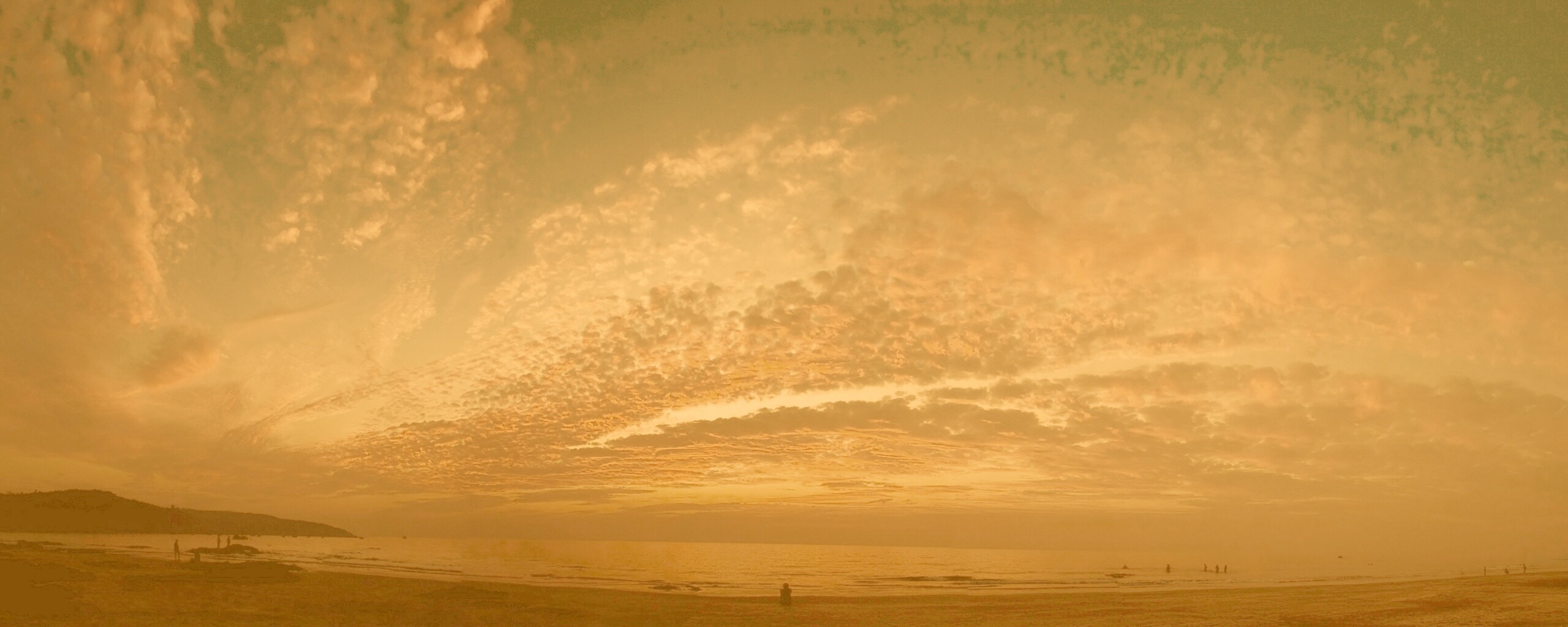 Изумитеьное закатное небо обои