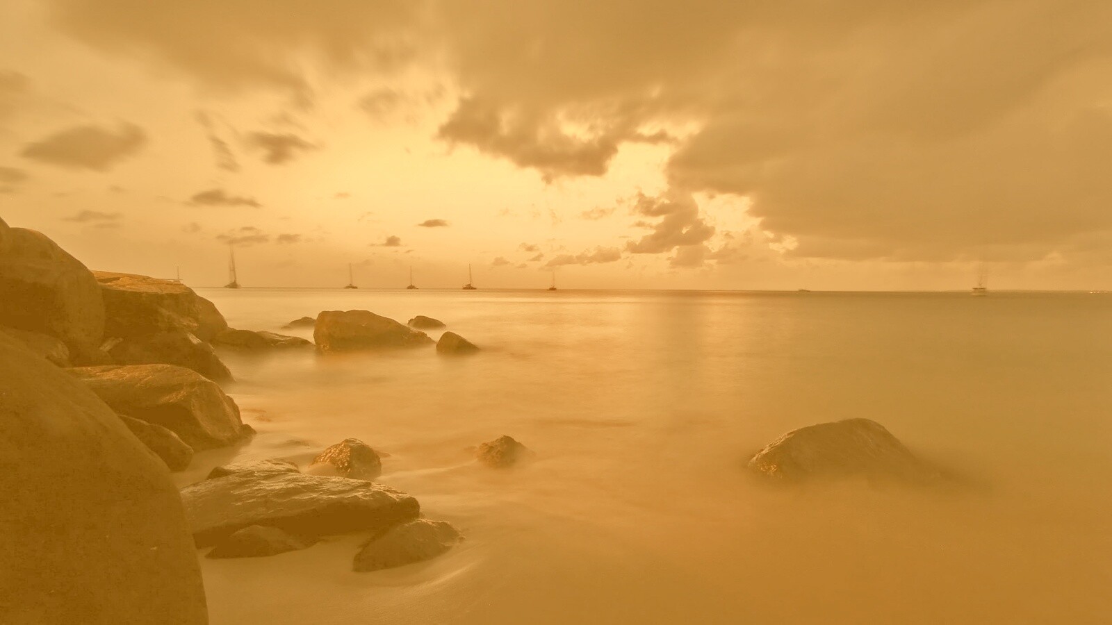 Кровавое море обои