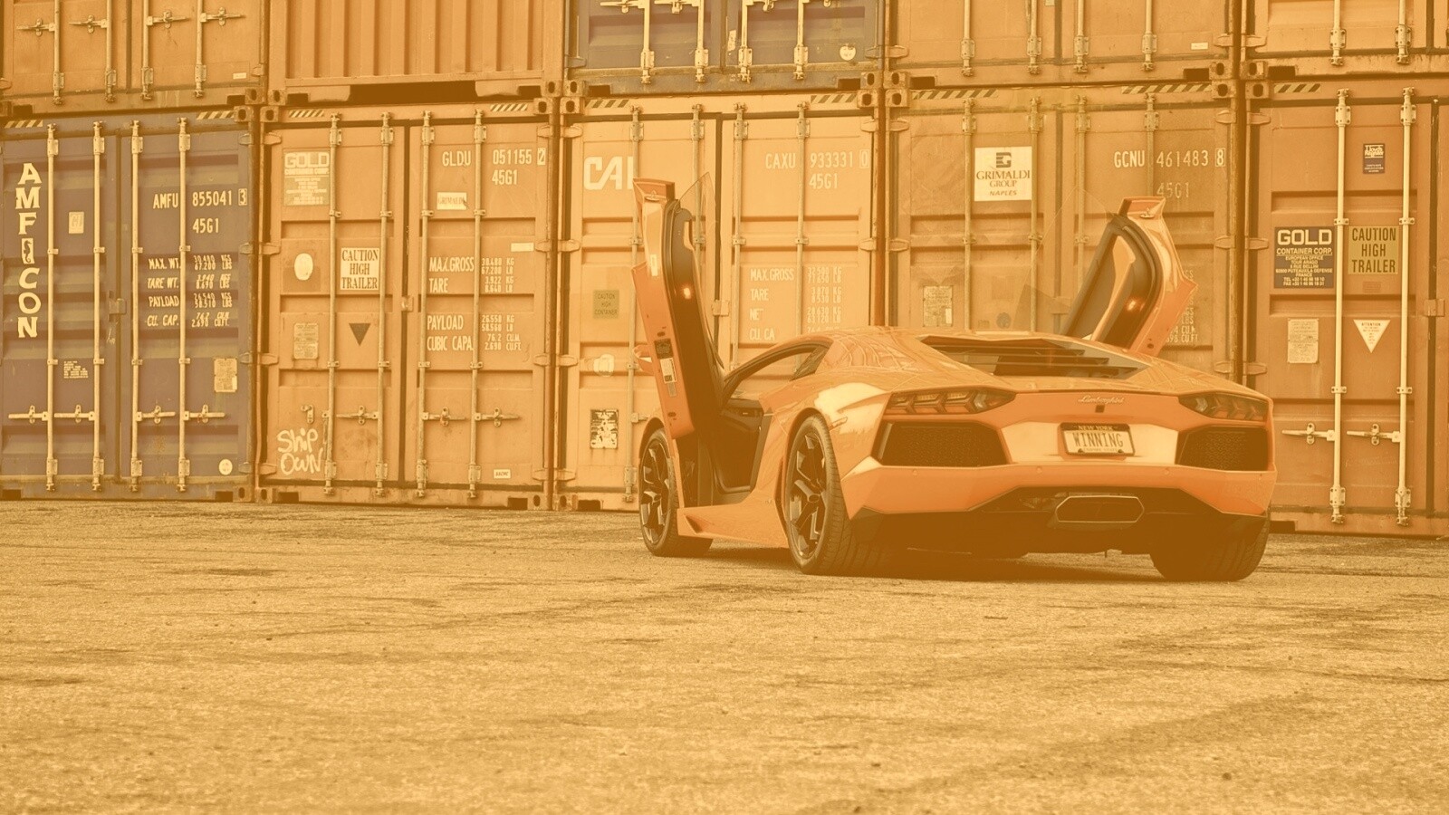 Оранжевый Авентадор обои