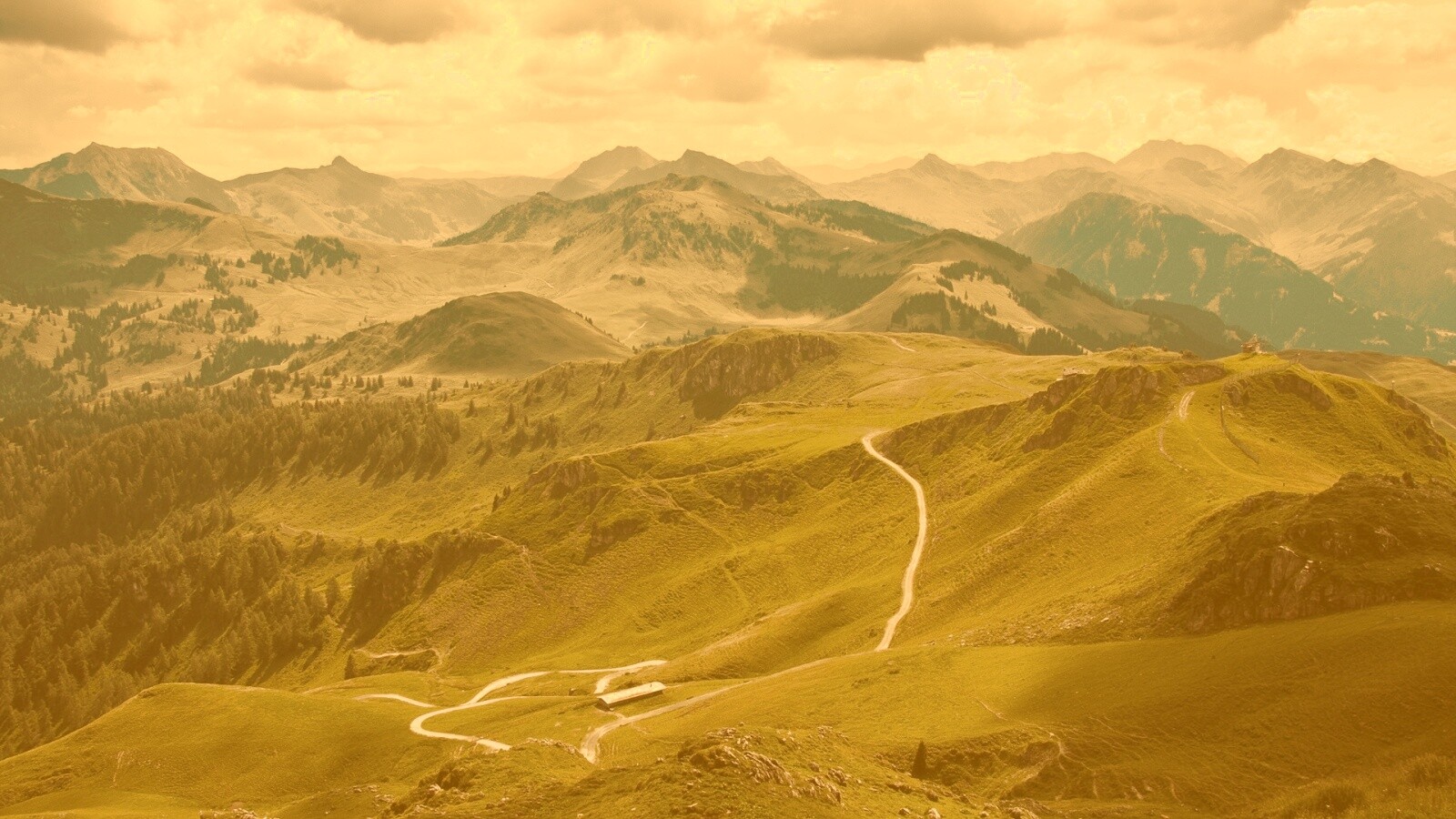 Извилистая горная дорога обои