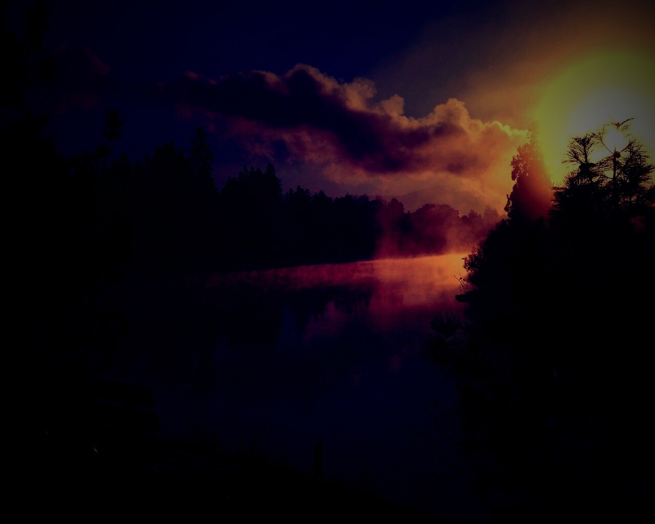 Туманное озеро обои