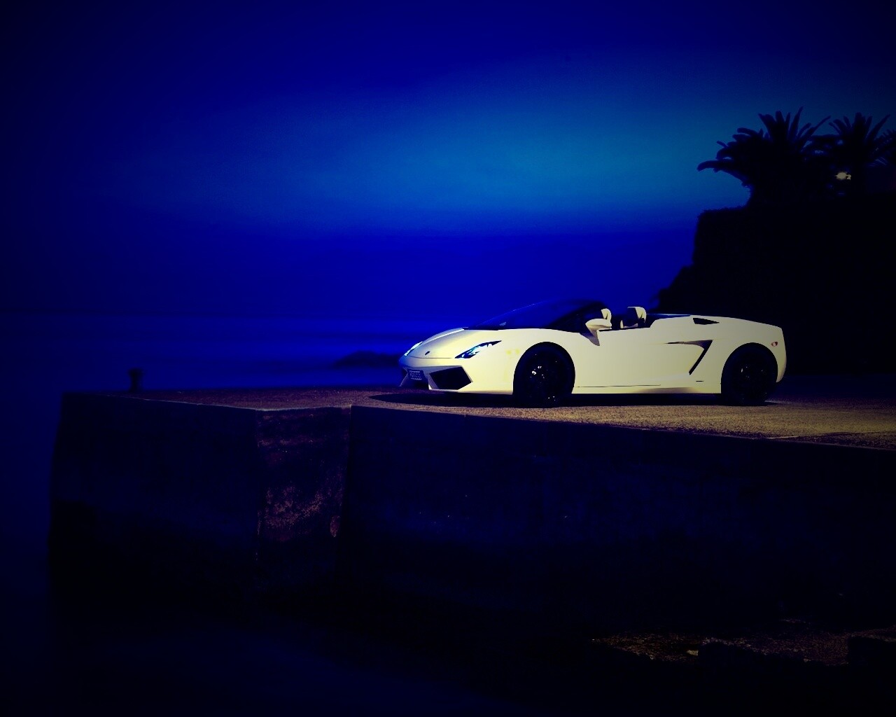 Белый кабриолет ламбо обои