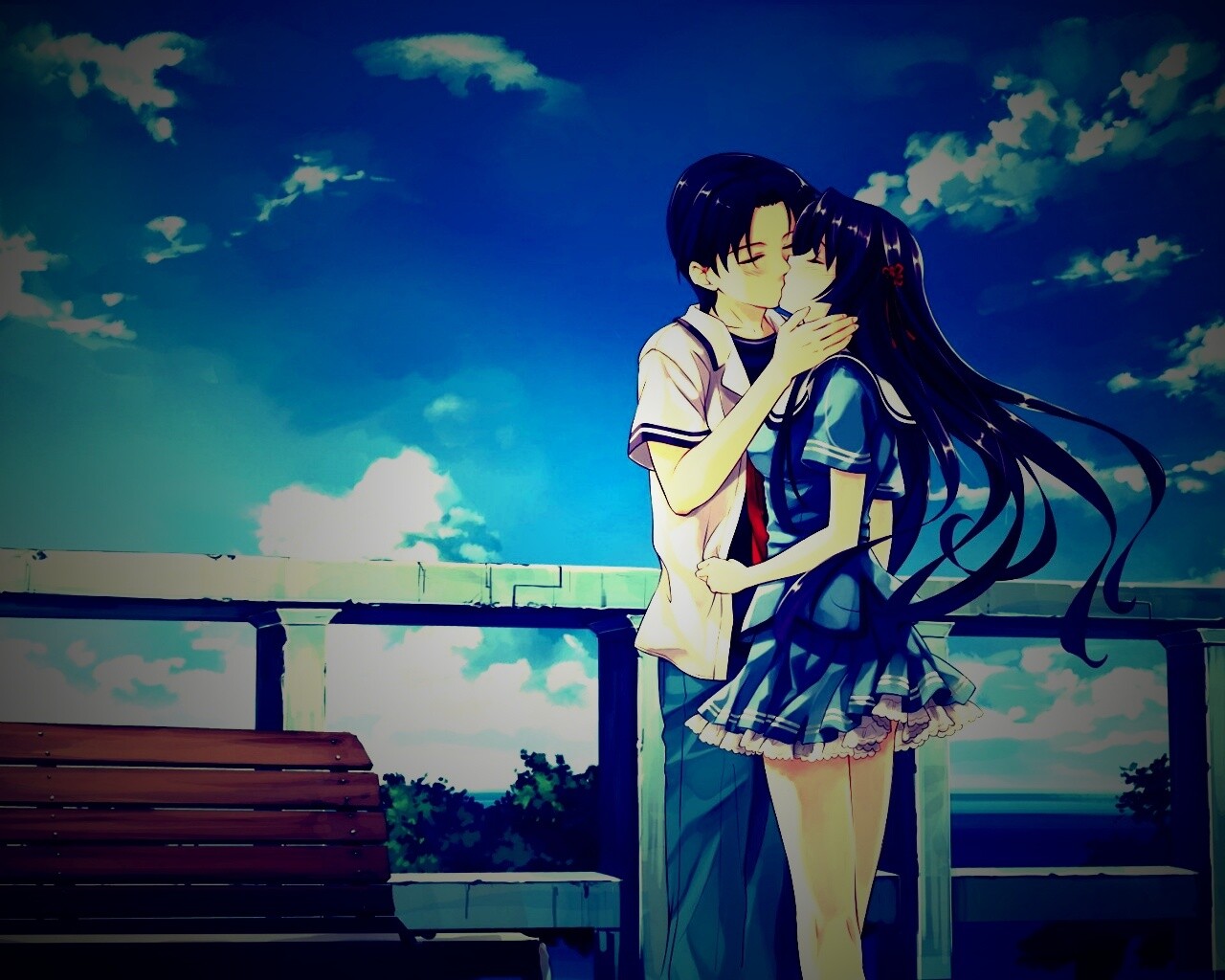 Поцелуй на набережной обои