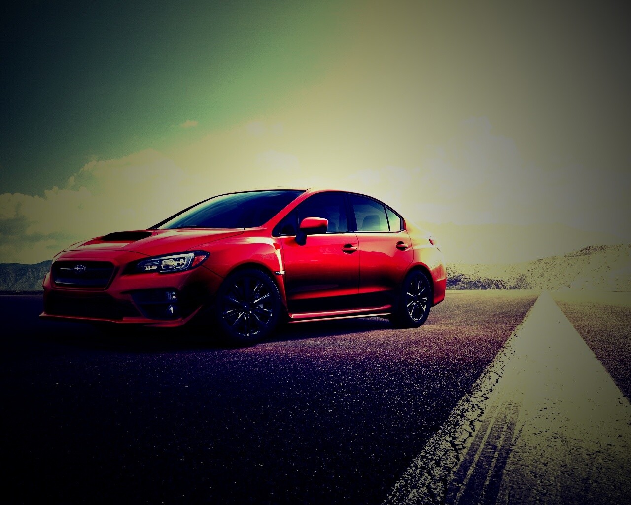 Subaru WRX на пустынной трассе обои