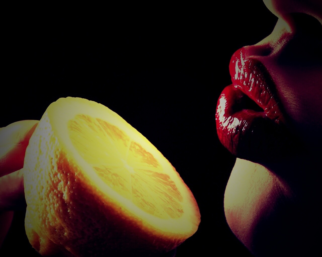 Лимон и губы обои