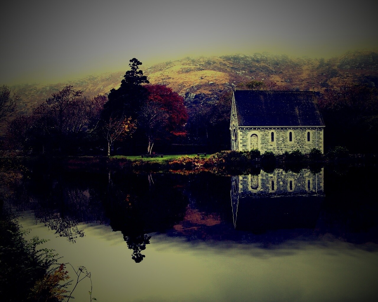 Живописный дом обои